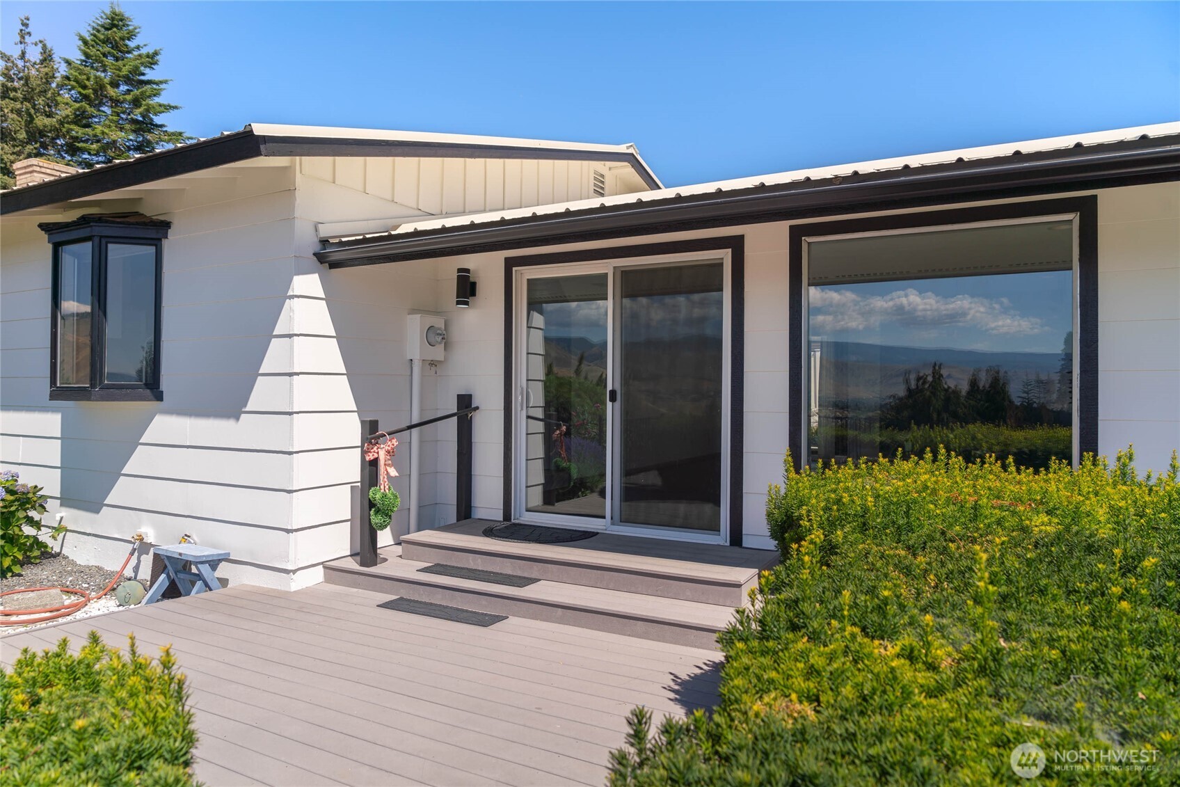 330 Sunnyslope Heights Property Photo 21
