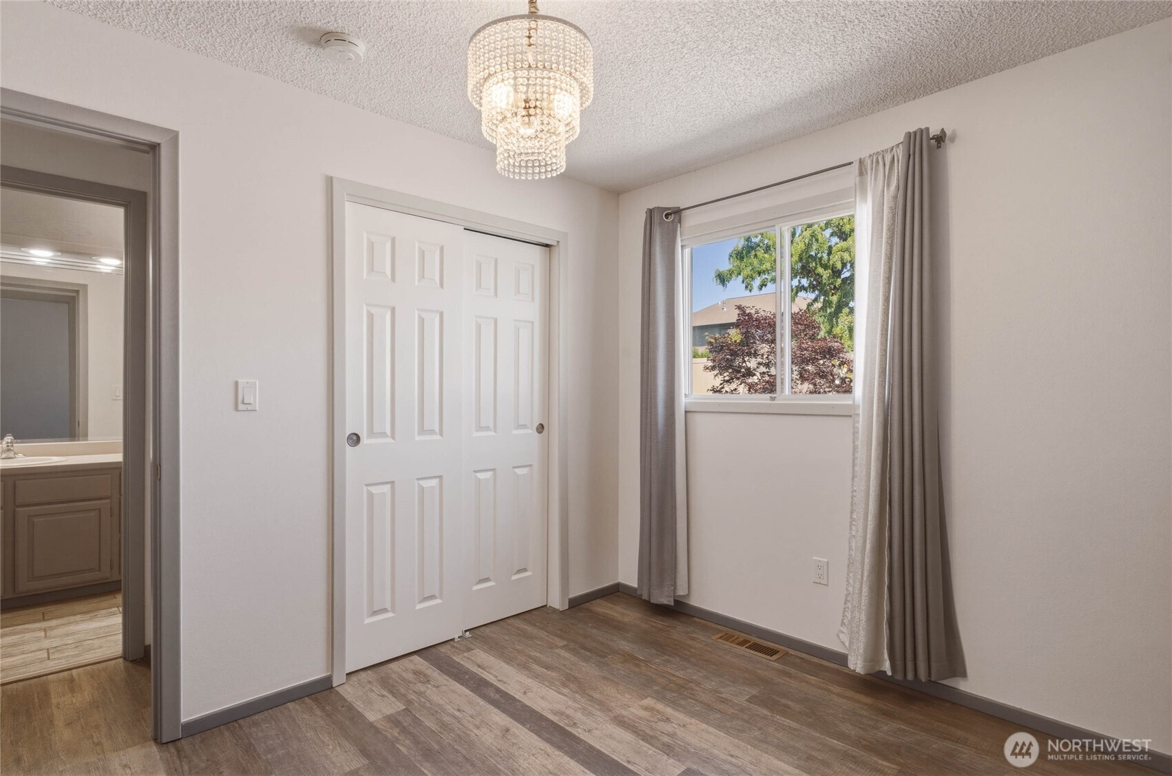 330 Sunnyslope Heights Property Photo 32