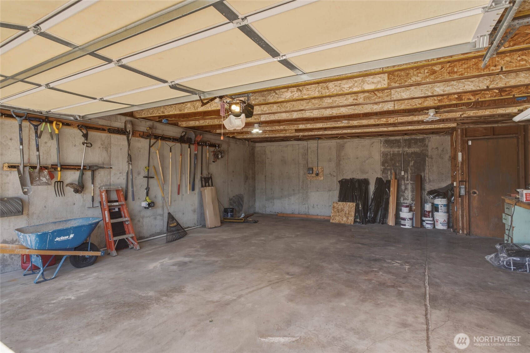 330 Sunnyslope Heights Property Photo 38