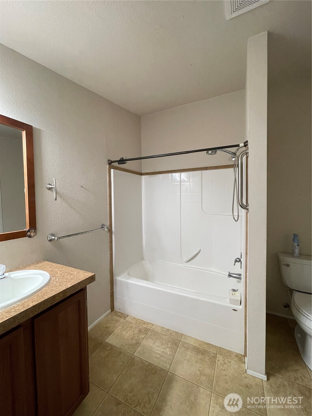 64 Cosset Lane Property Photo 24
