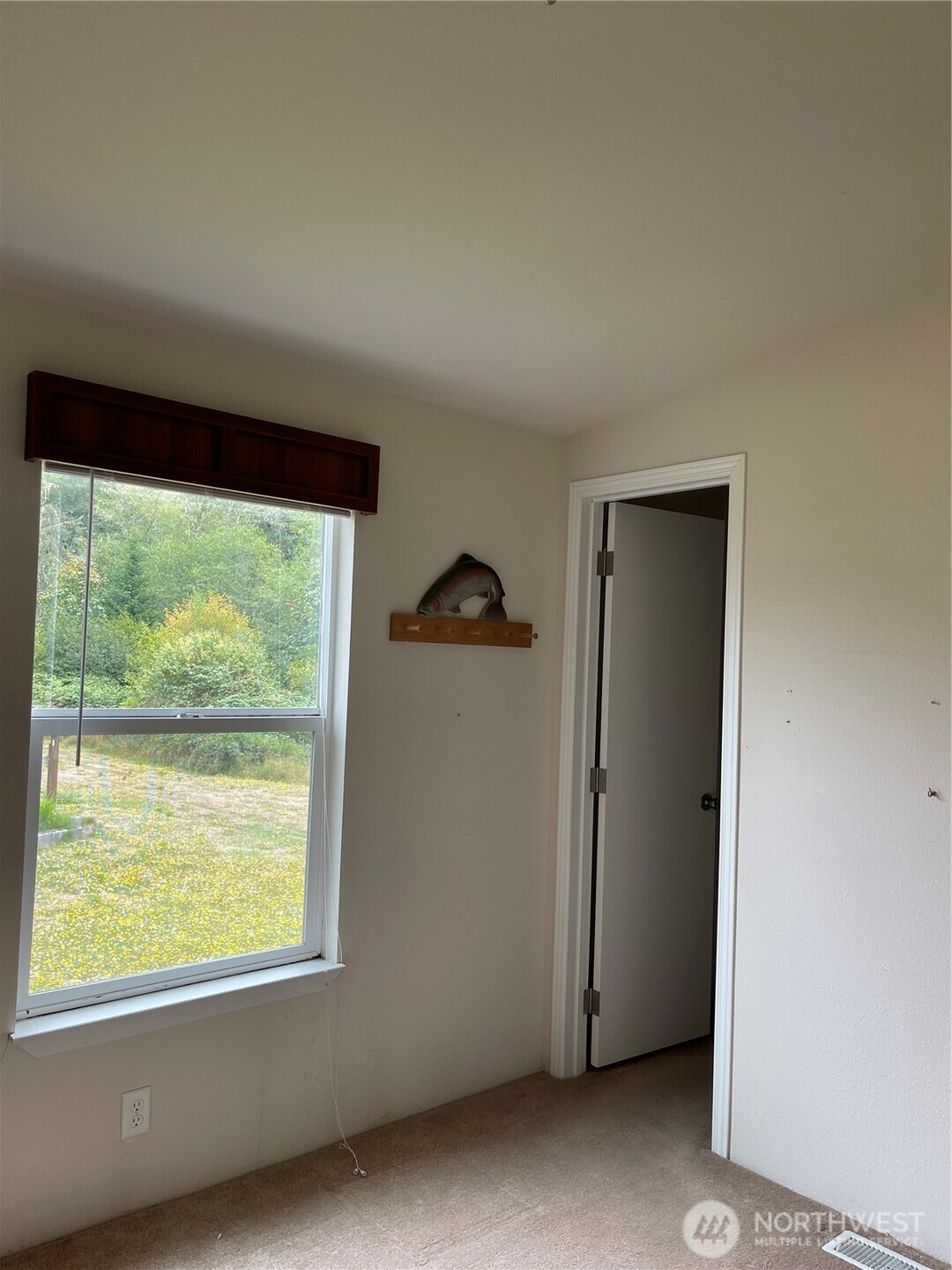 64 Cosset Lane Property Photo 24