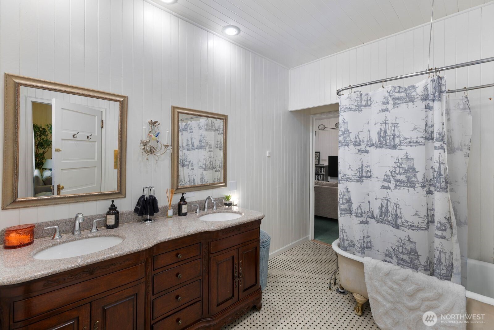 2415 Willows Road Property Photo 27