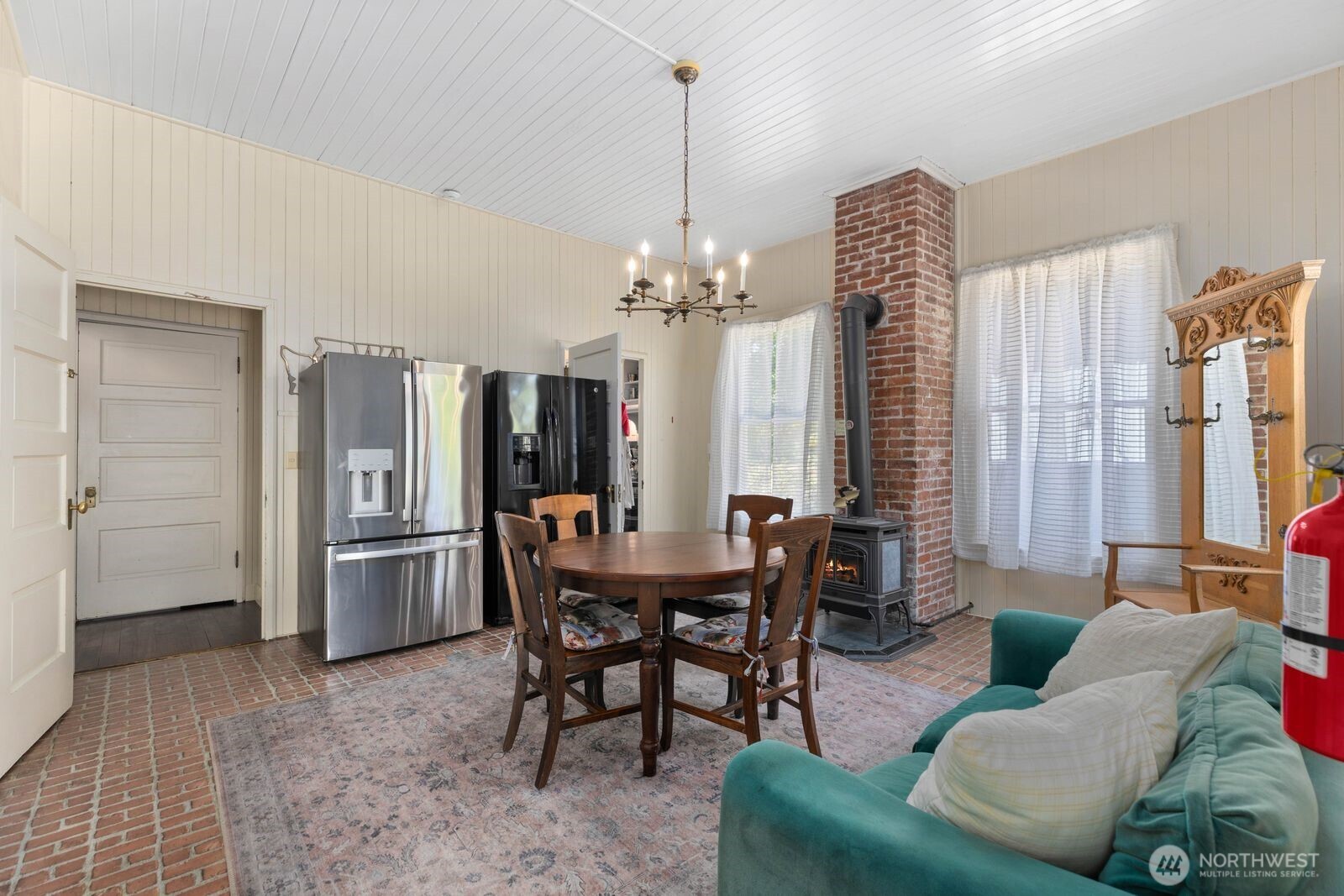 2415 Willows Road Property Photo 29