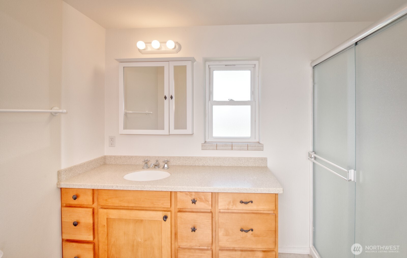 48140 Pacific Avenue Property Photo 12