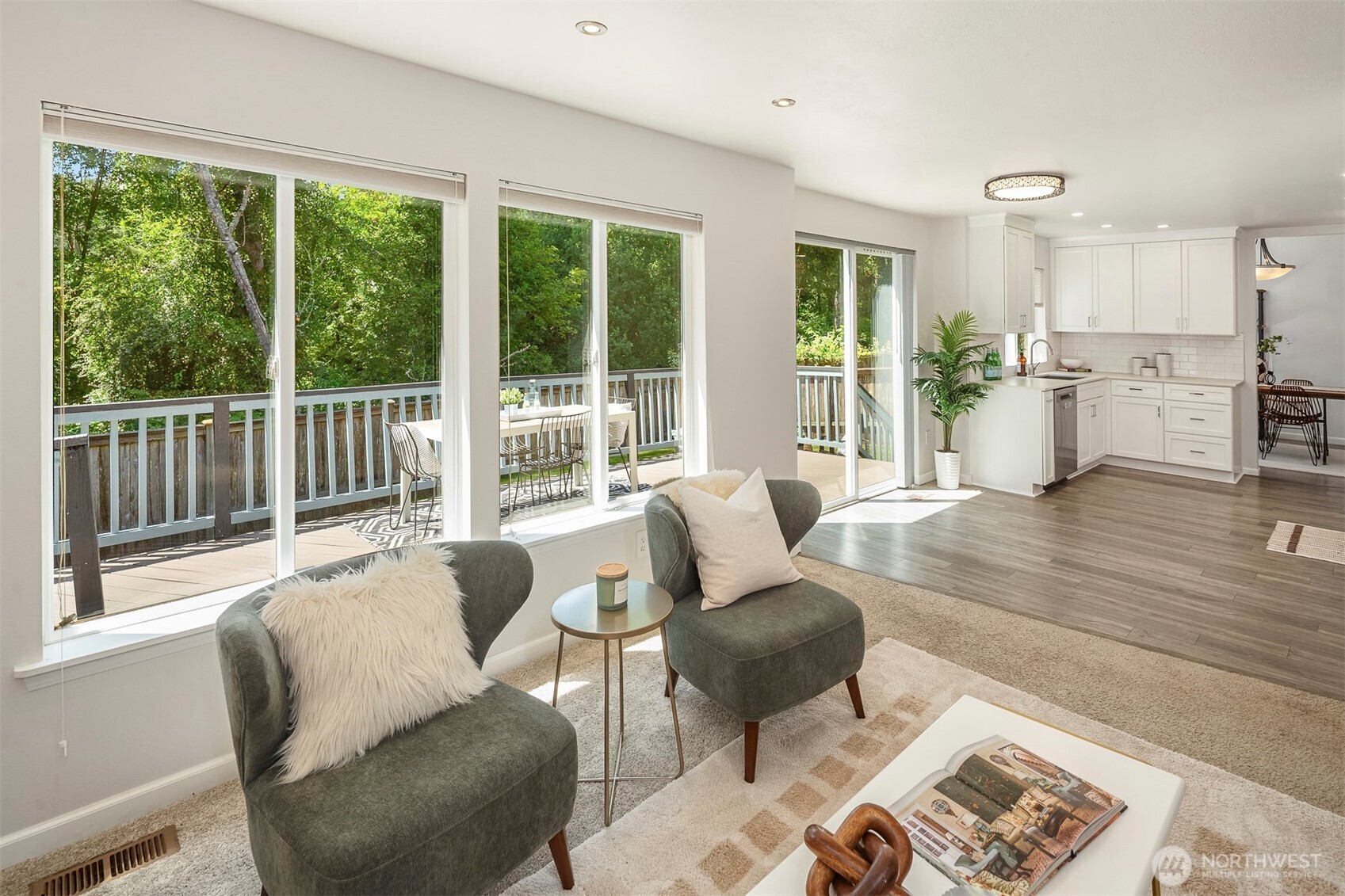 22422 15th Place Property Photo 15