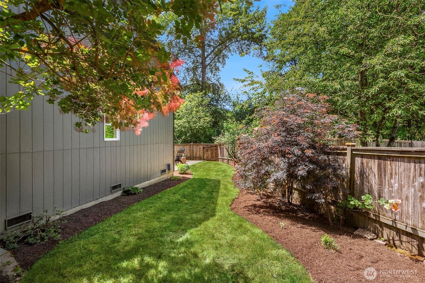 22422 15th Place Property Photo 24