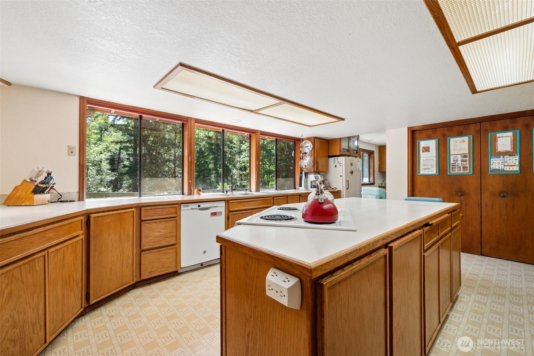 470 E Murray Road Property Photo 8