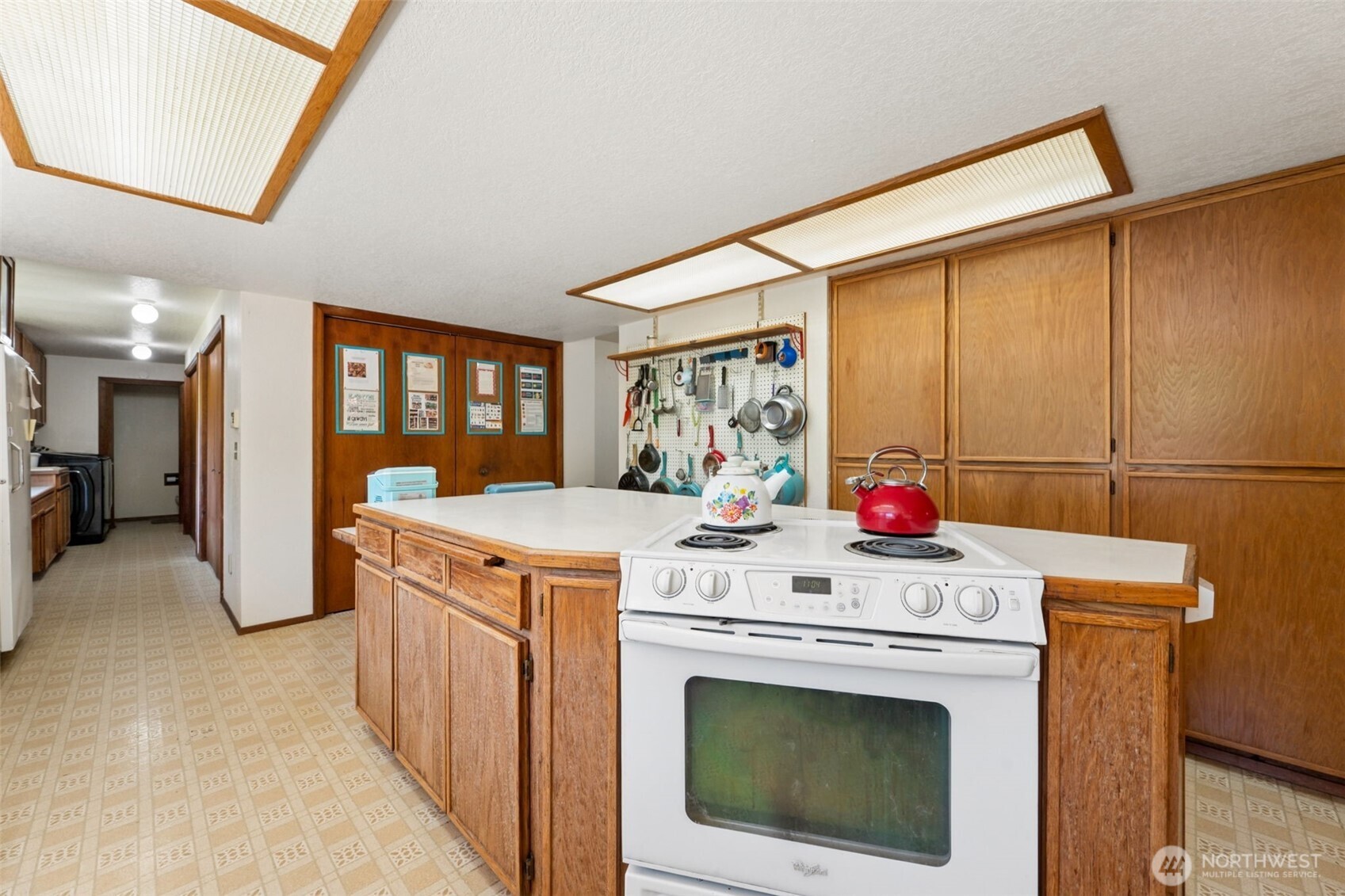 470 E Murray Road Property Photo 9