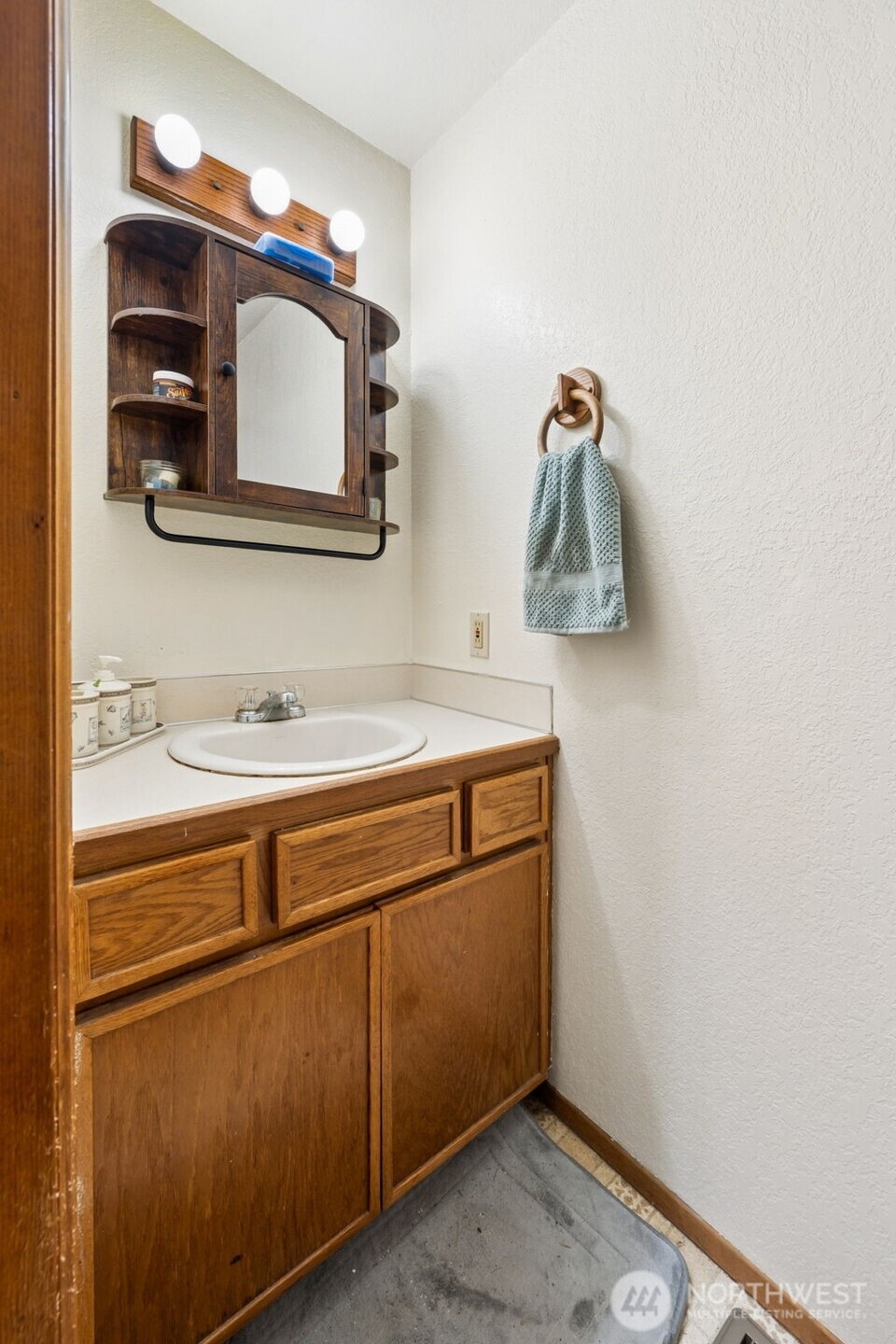 470 E Murray Road Property Photo 13