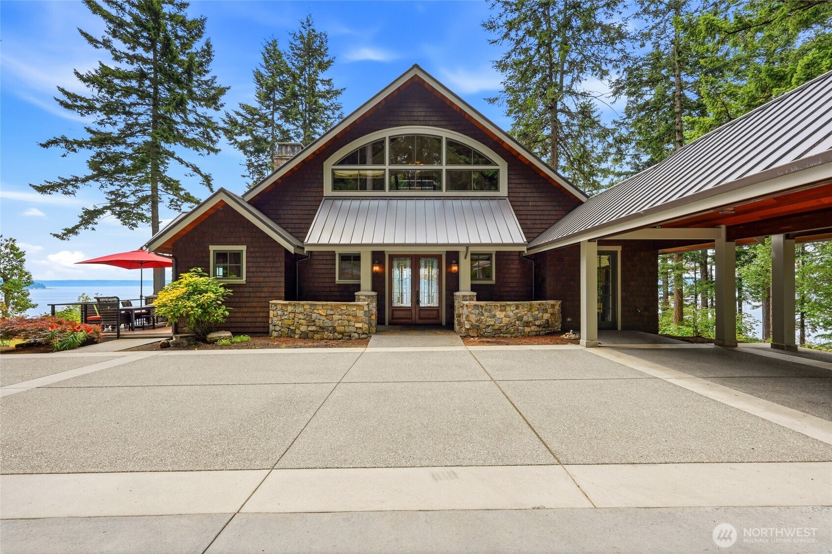 4898 S Camano Drive Property Photo 4