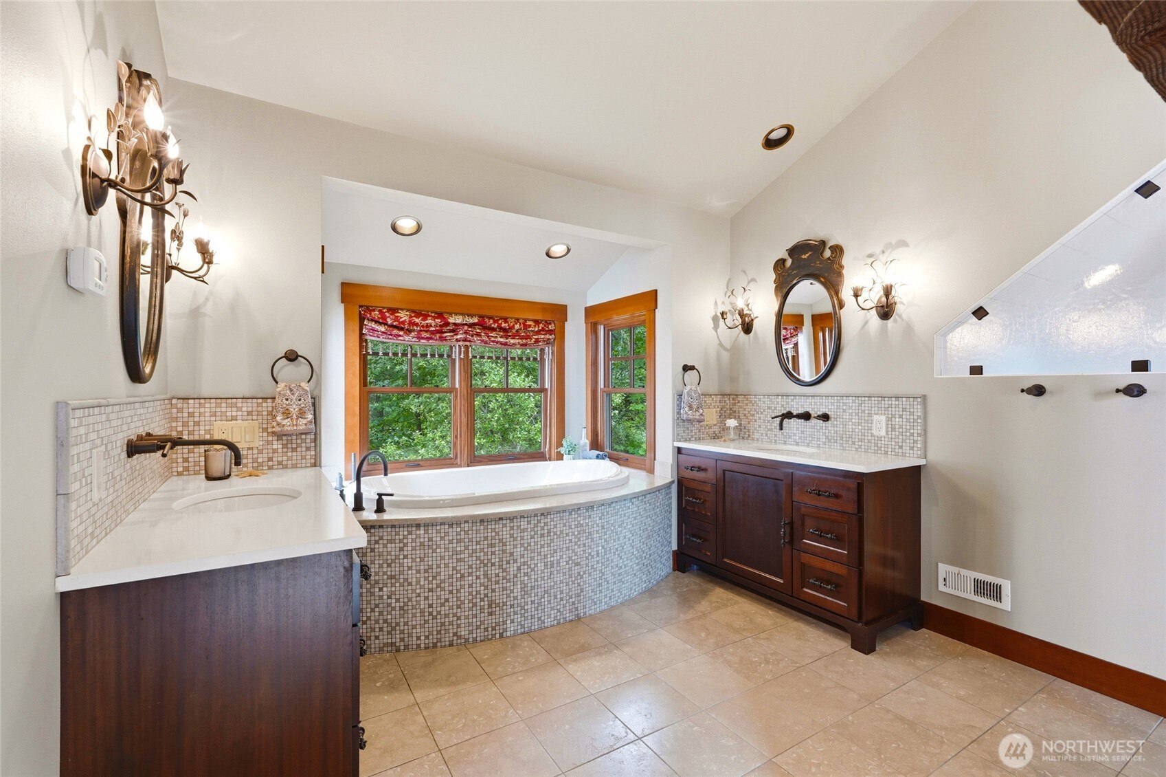 4898 S Camano Drive Property Photo 25
