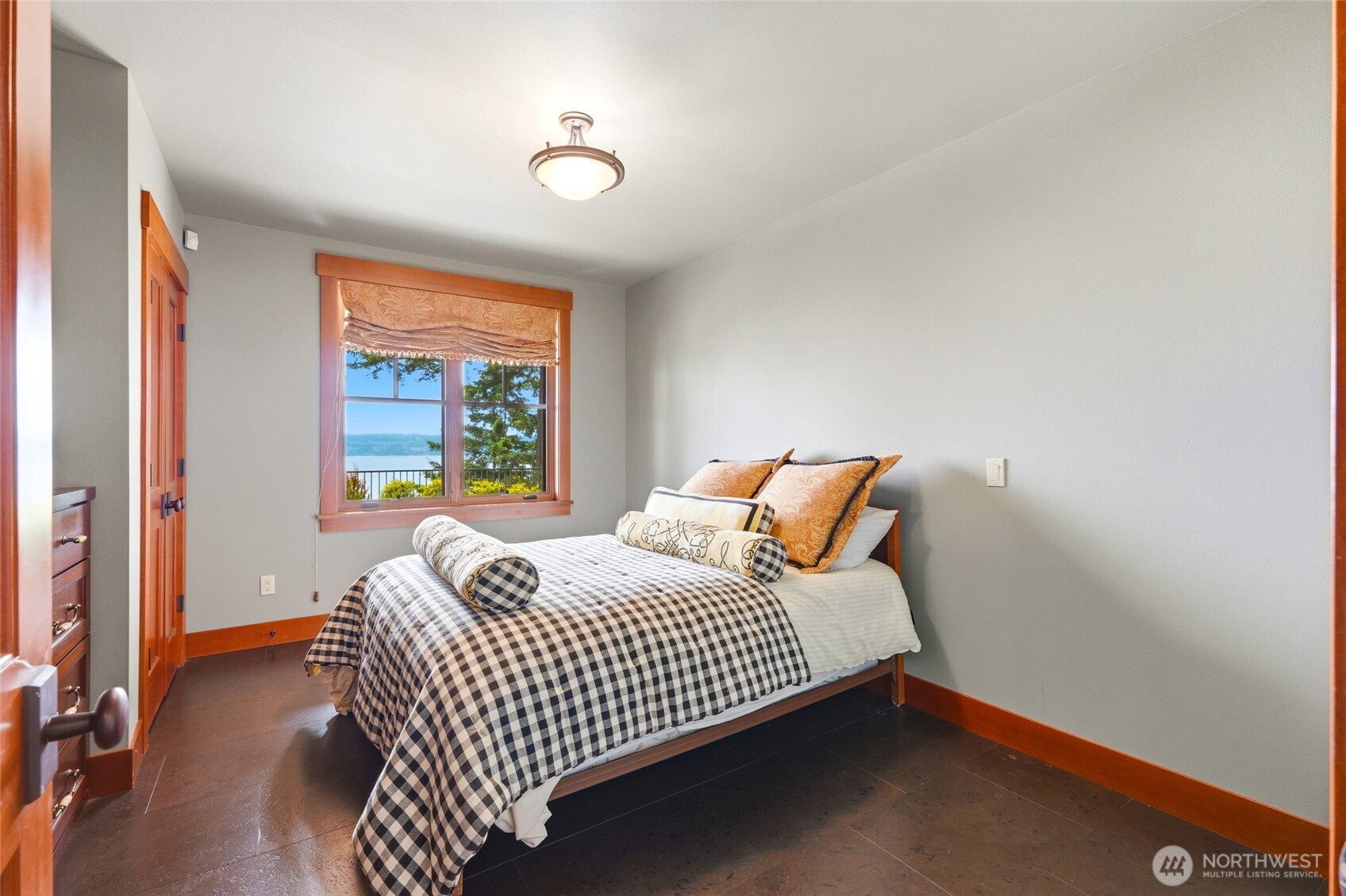 4898 S Camano Drive Property Photo 31