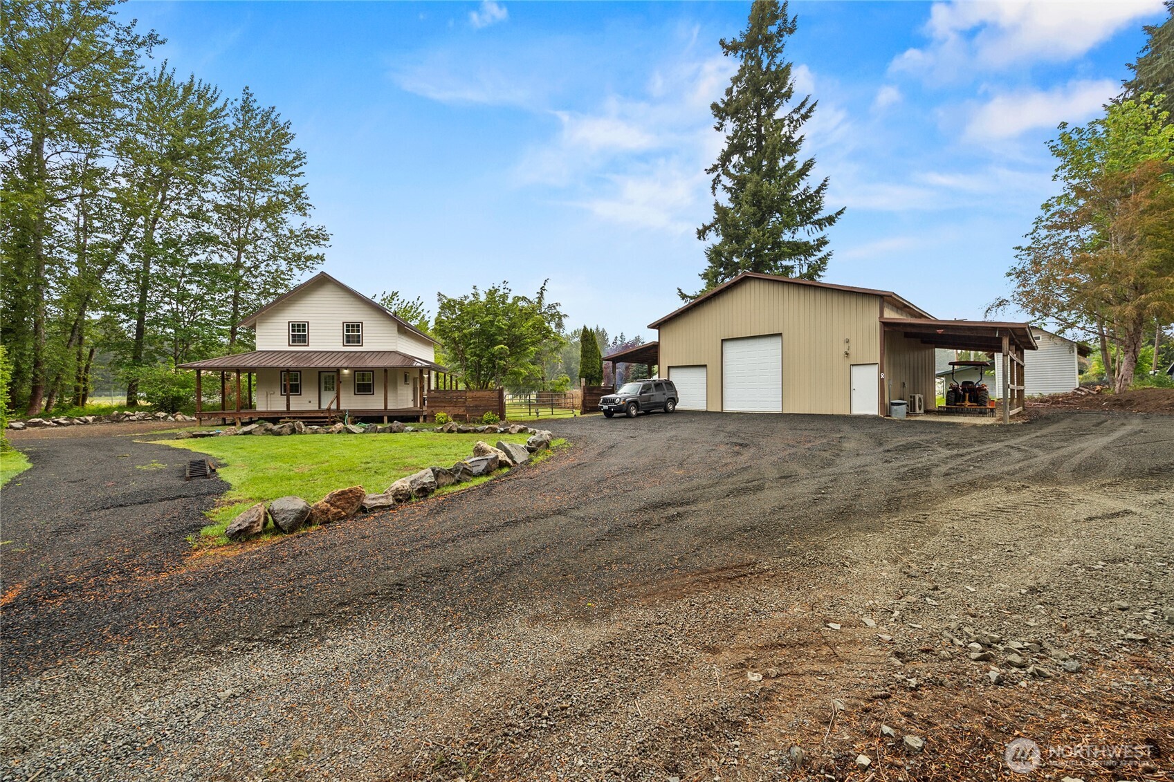126 Tahoma Street Property Photo 6