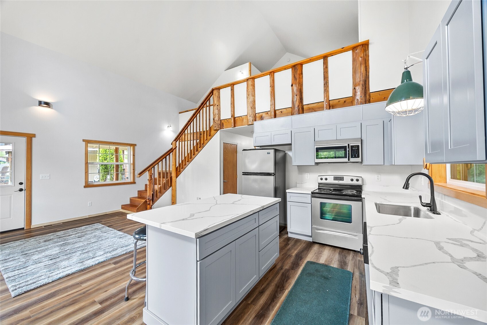 126 Tahoma Street Property Photo 11