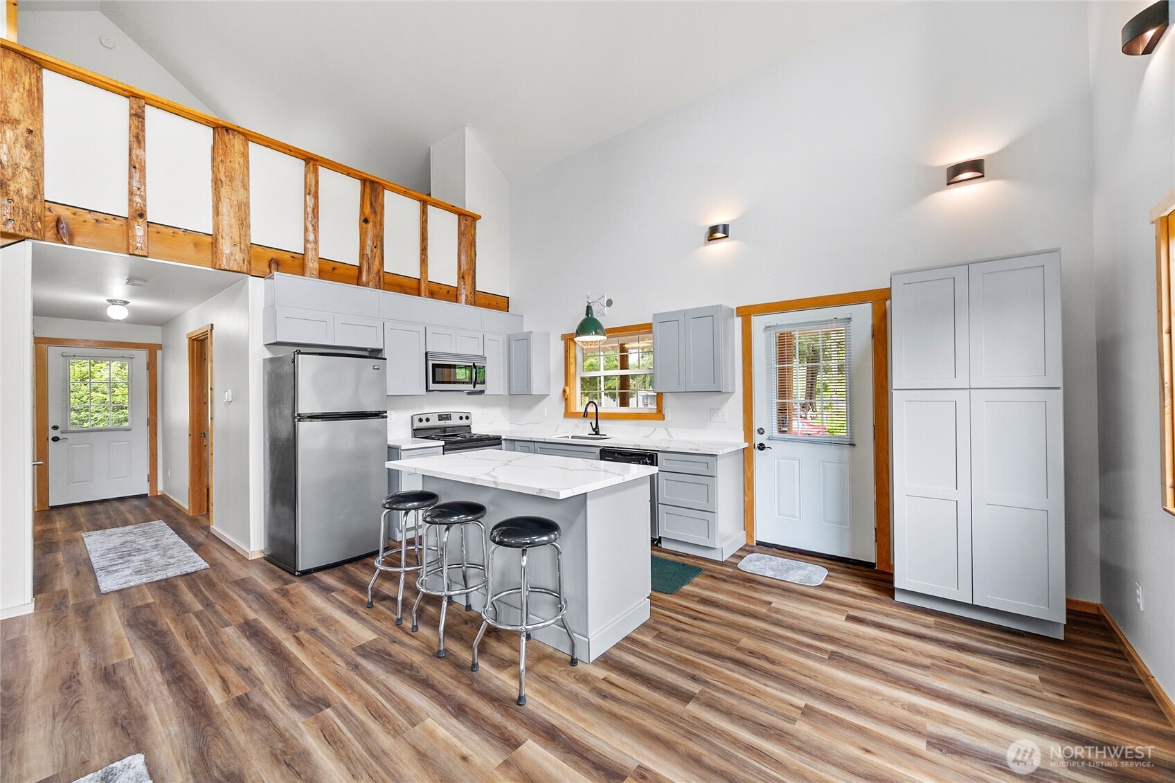 126 Tahoma Street Property Photo 15
