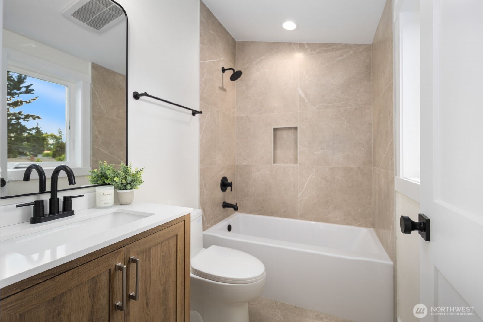 15701 117th Avenue Property Photo 14
