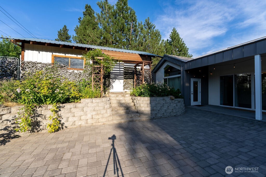 820 Cedar Street Property Photo 10