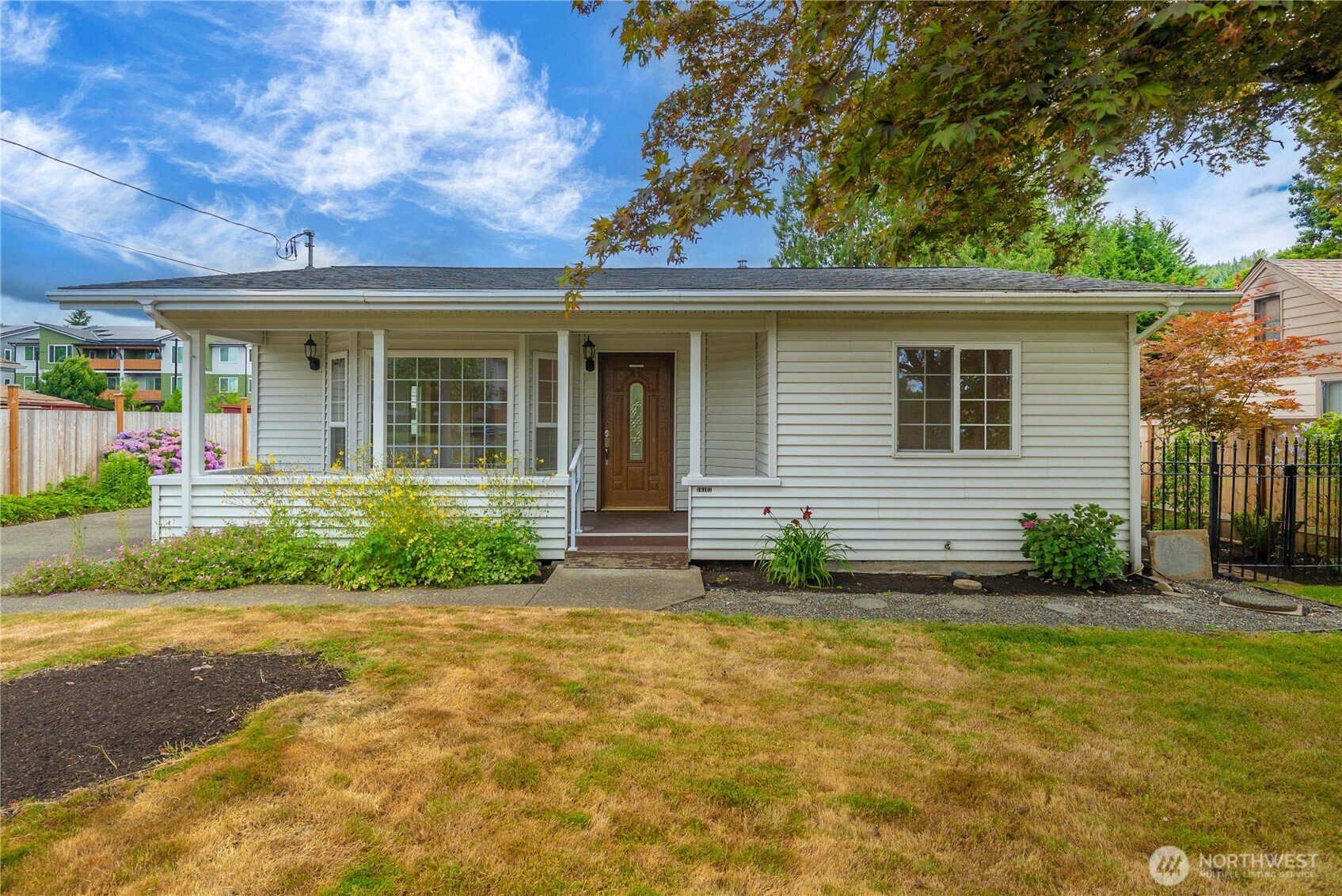 16101 60th Street Property Photo 2