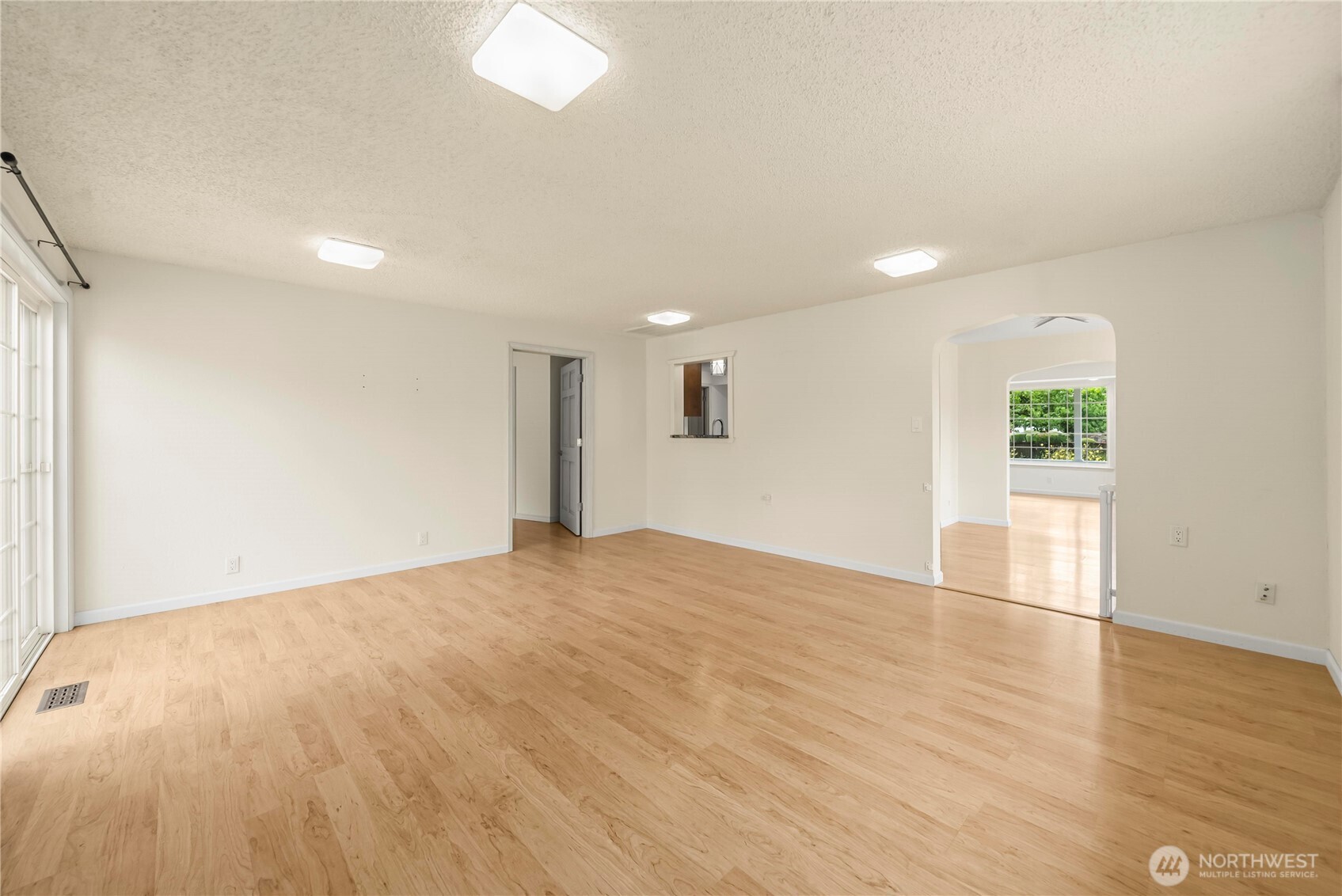 16101 60th Street Property Photo 11