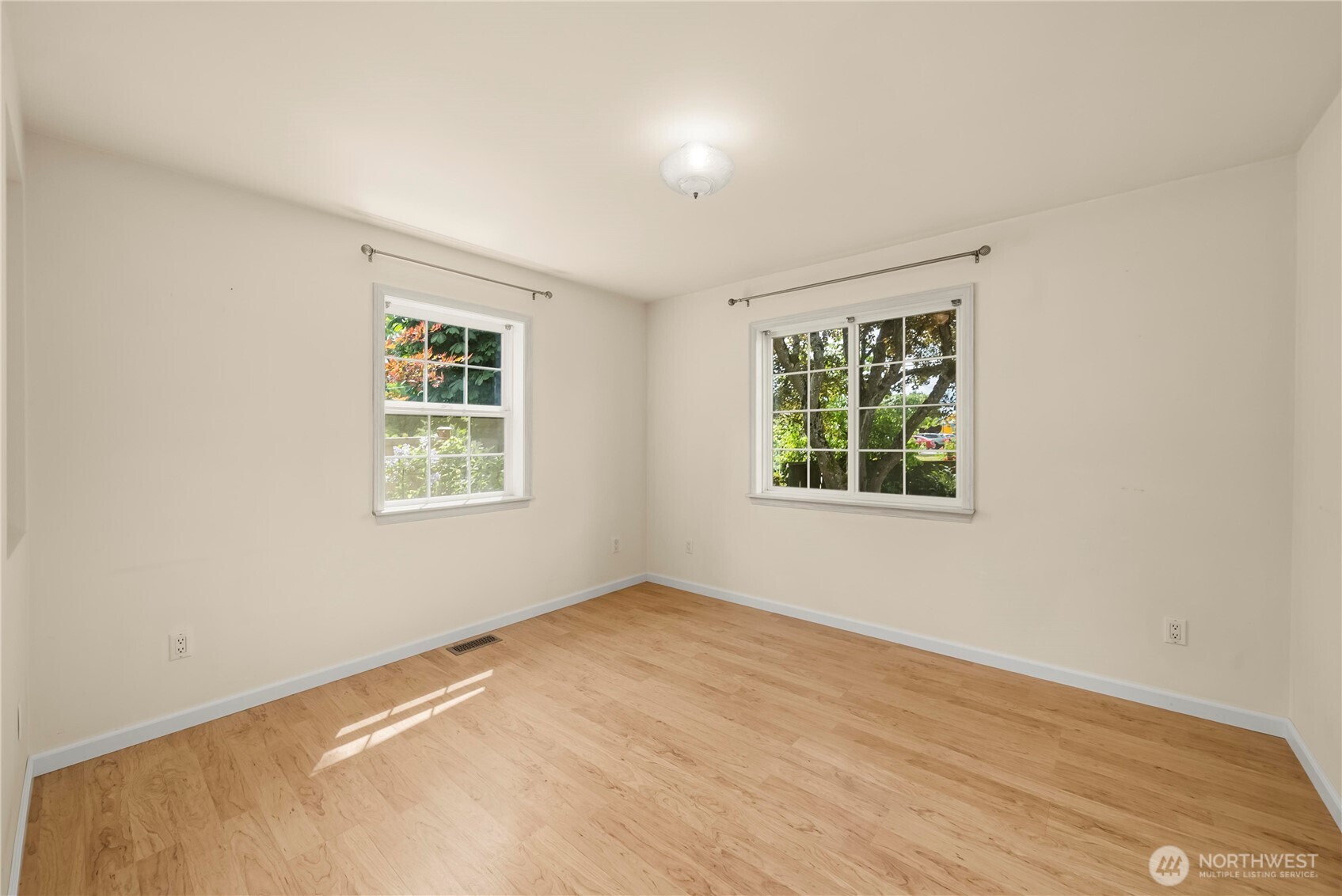 16101 60th Street Property Photo 19