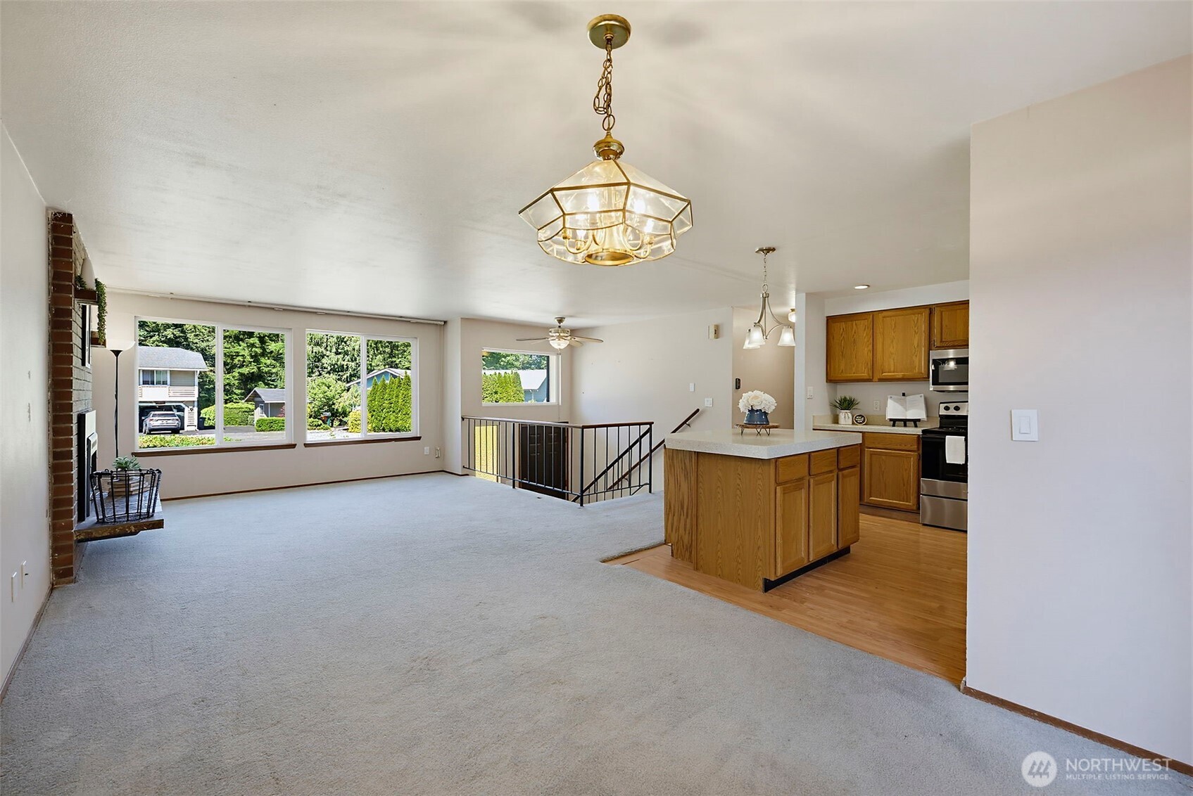 3981 Coronet Place Property Photo 8