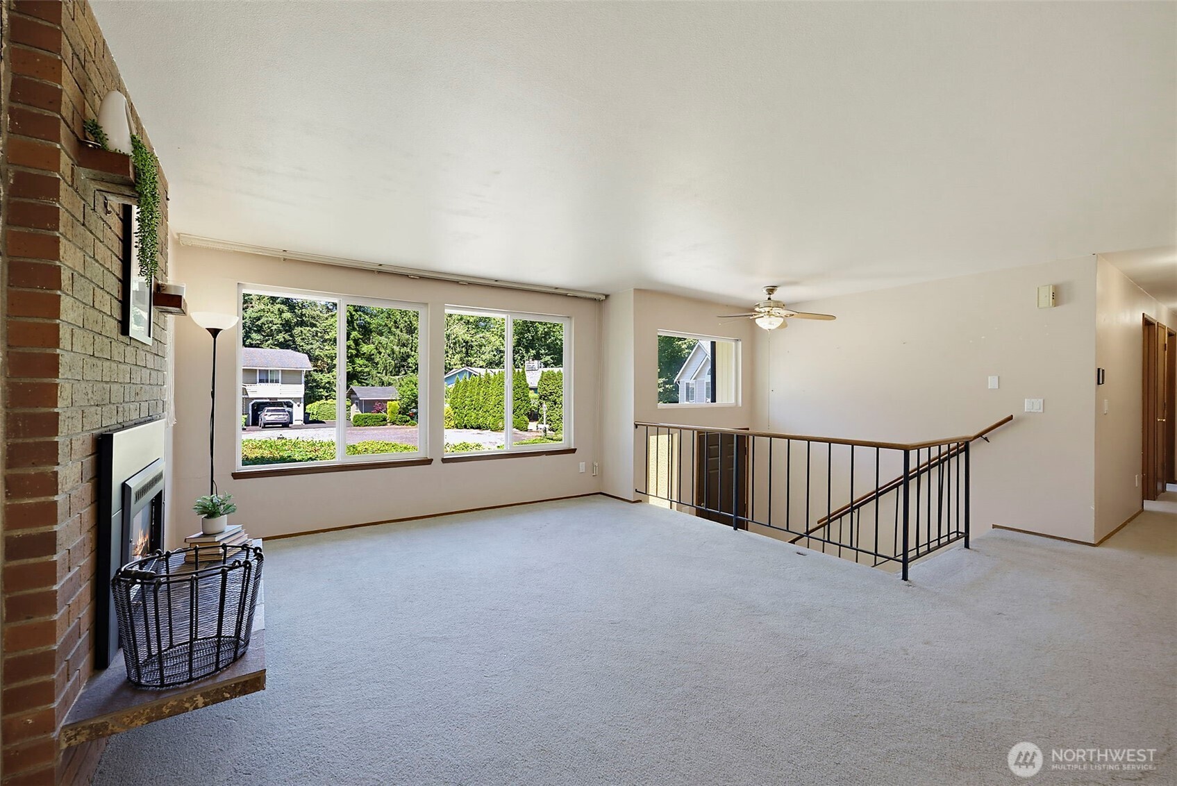 3981 Coronet Place Property Photo 9