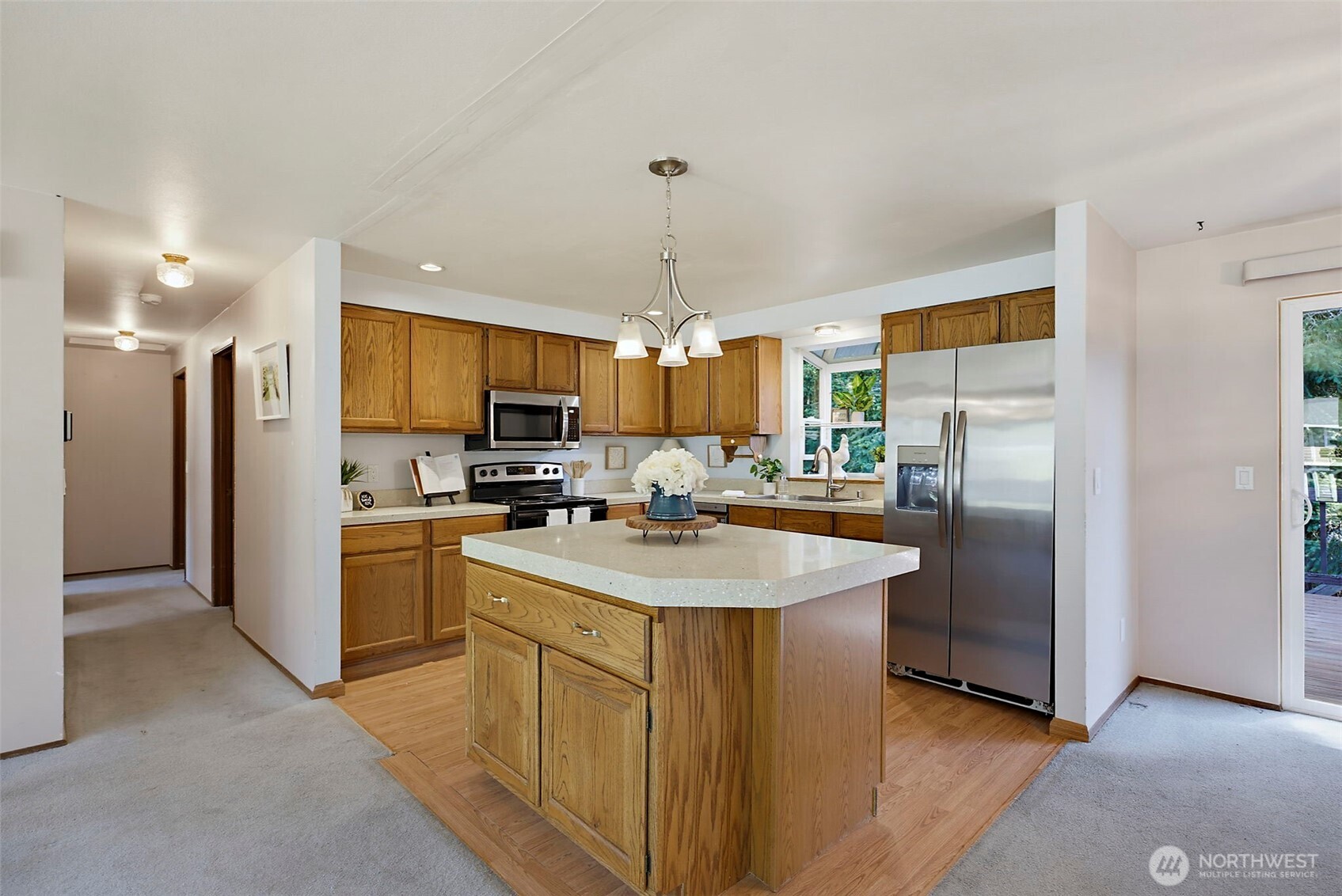 3981 Coronet Place Property Photo 13