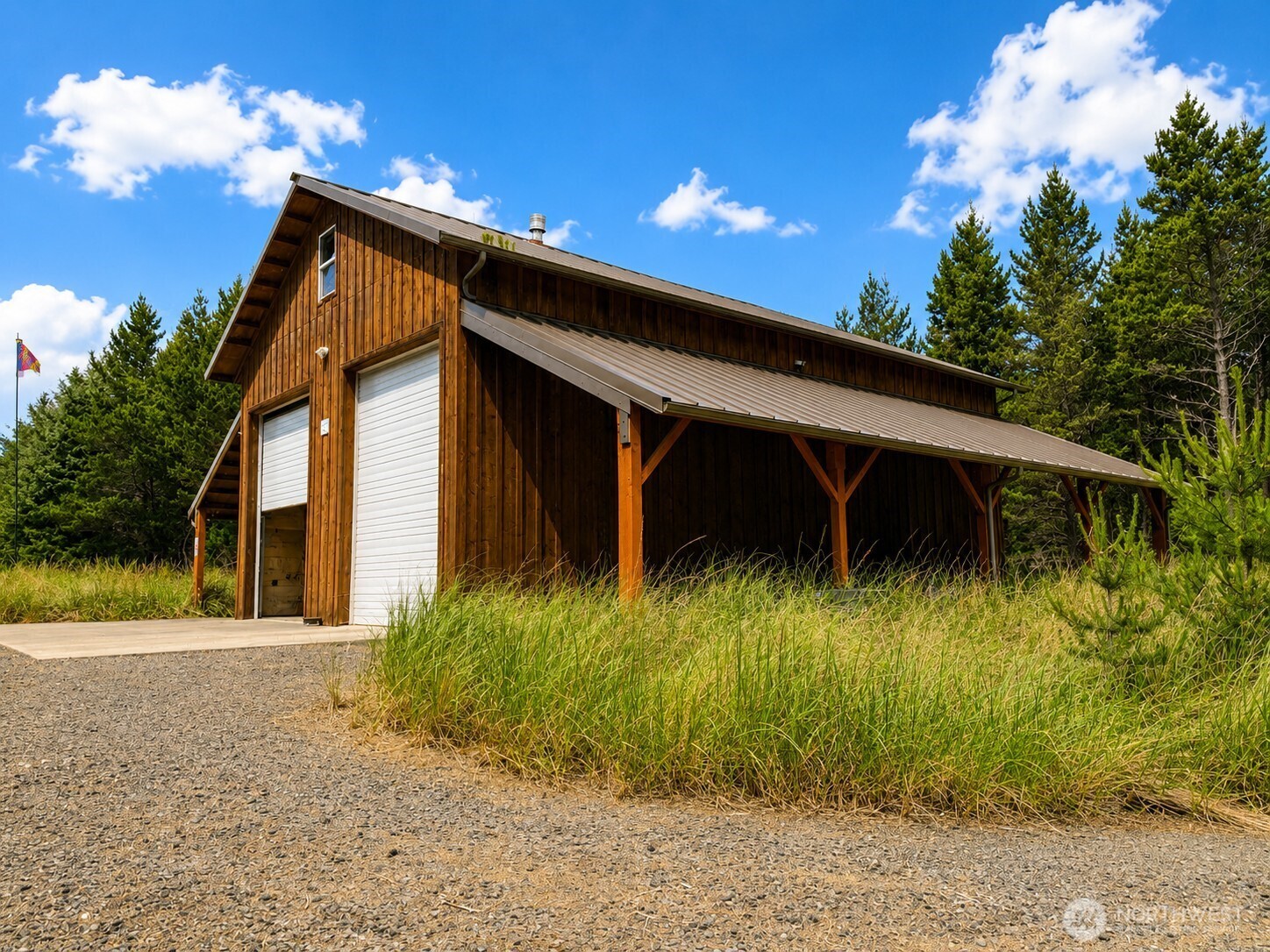 1195 215 Th Lane Property Photo 1