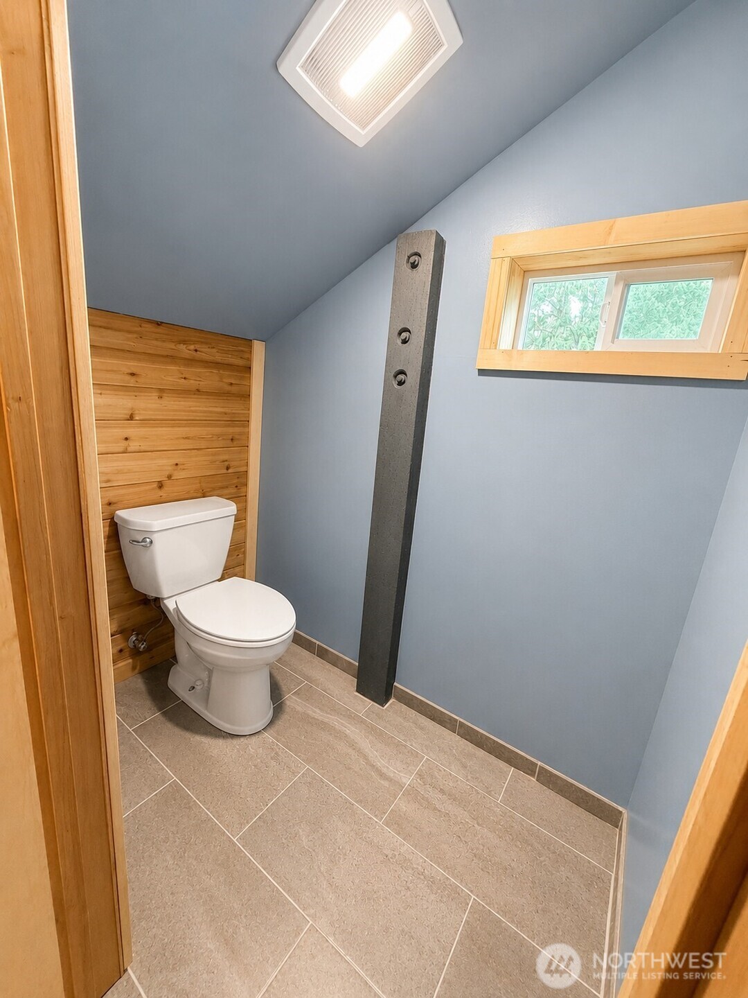 1195 215 Th Lane Property Photo 14