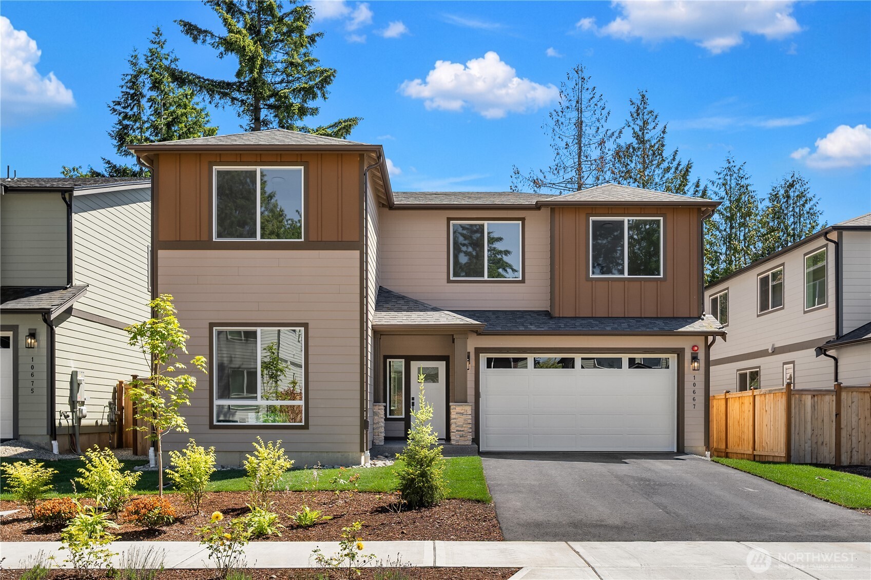 10667 Se 170th Place Property Photo 1
