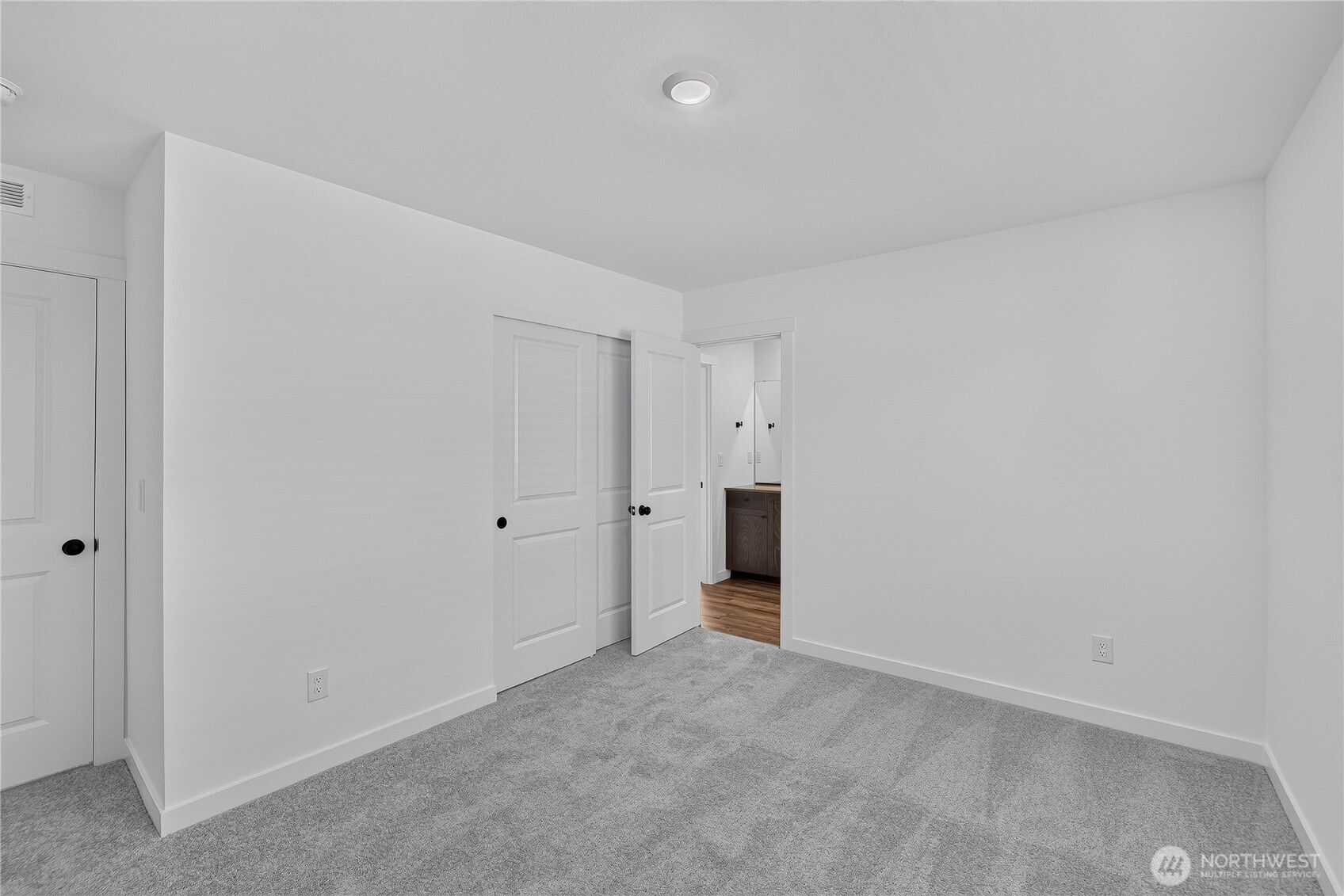 2325 Ash Street Property Photo 18