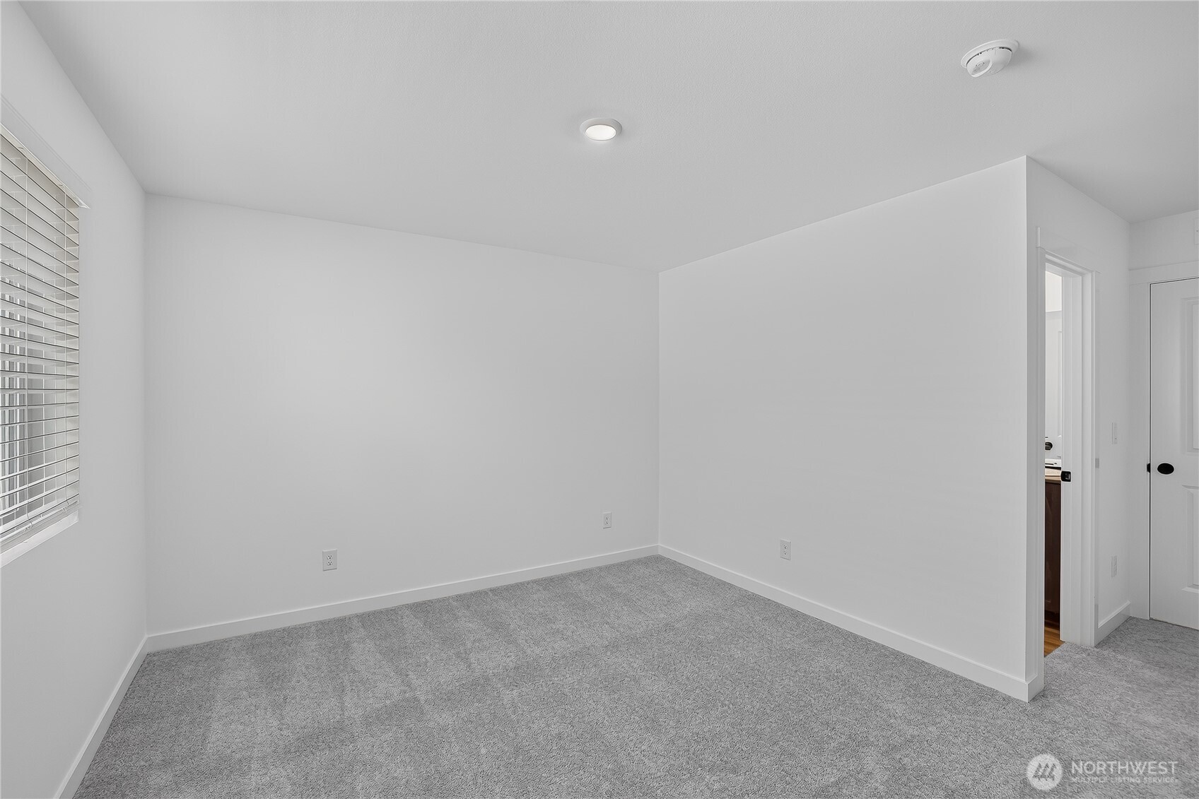 2325 Ash Street Property Photo 25