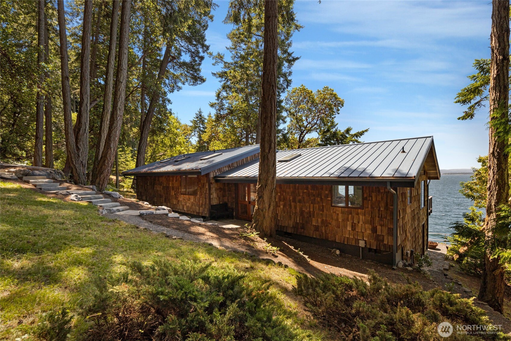 449 Madrona Drive Property Photo 1