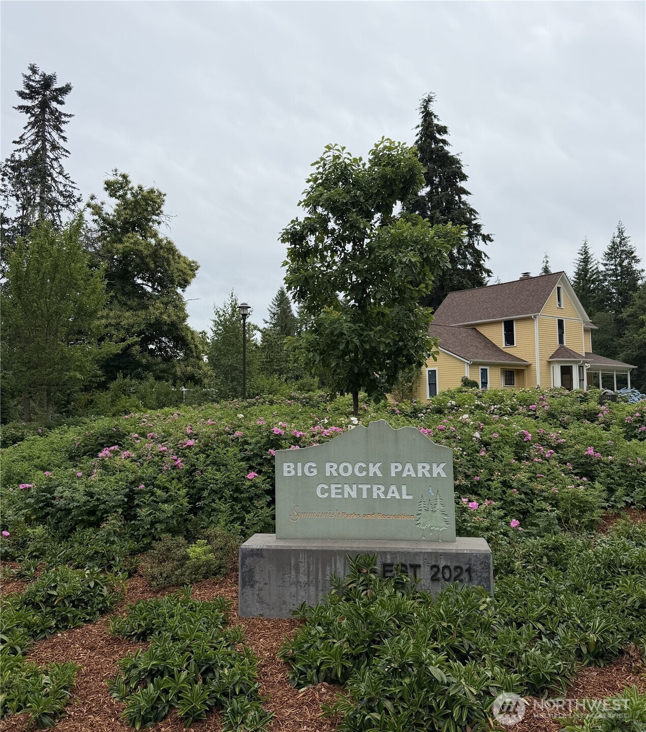 1905 216th Avenue Property Photo 33