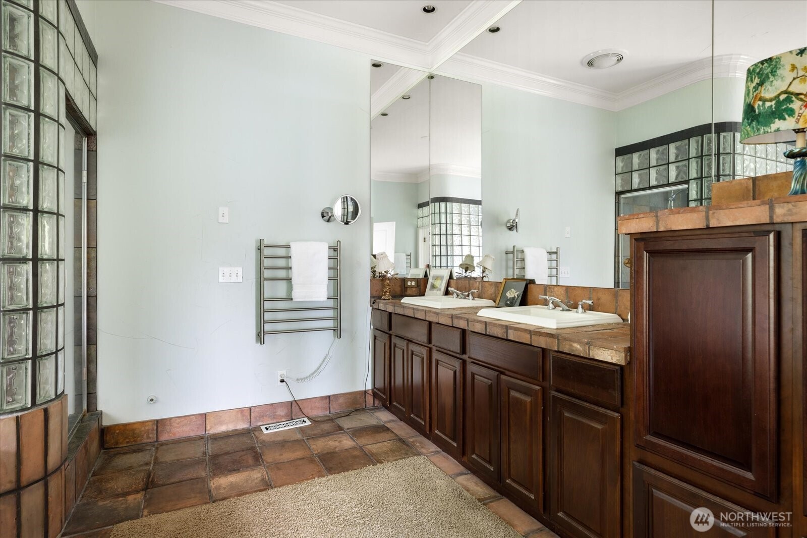 5427 Bayview Road Property Photo 14