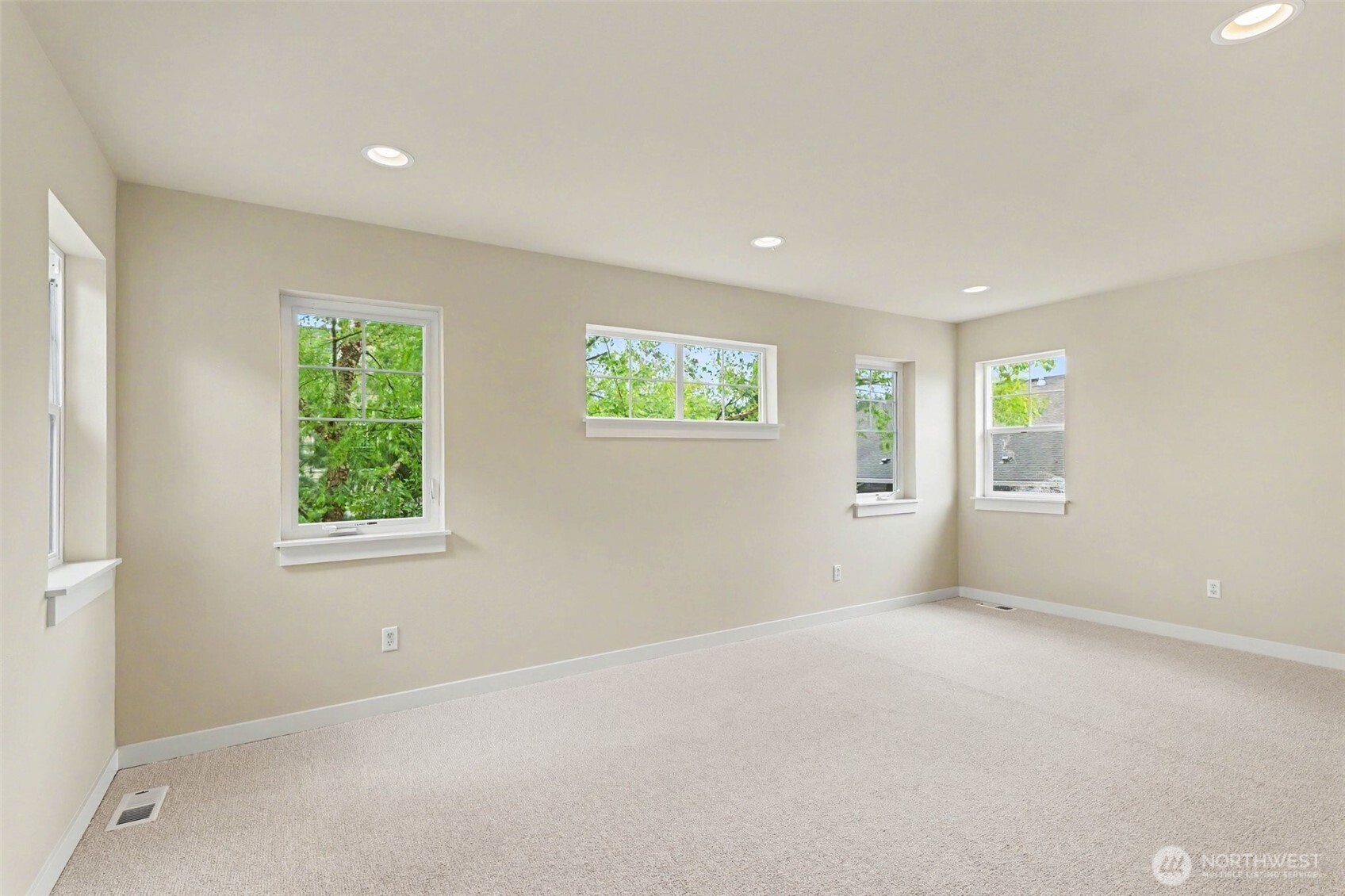 4008 167th Place Property Photo 31