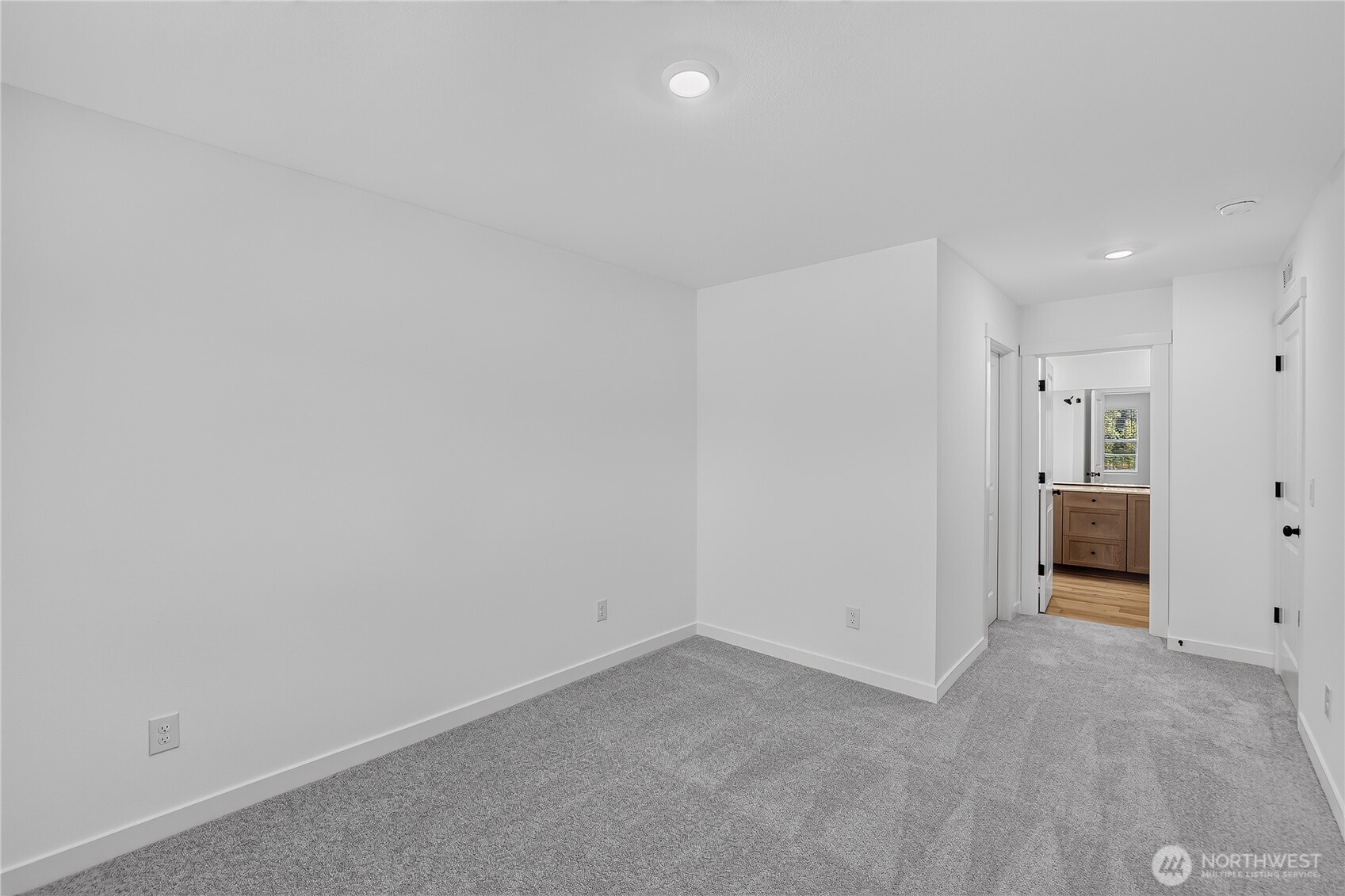 2323 Ash Street Property Photo 20