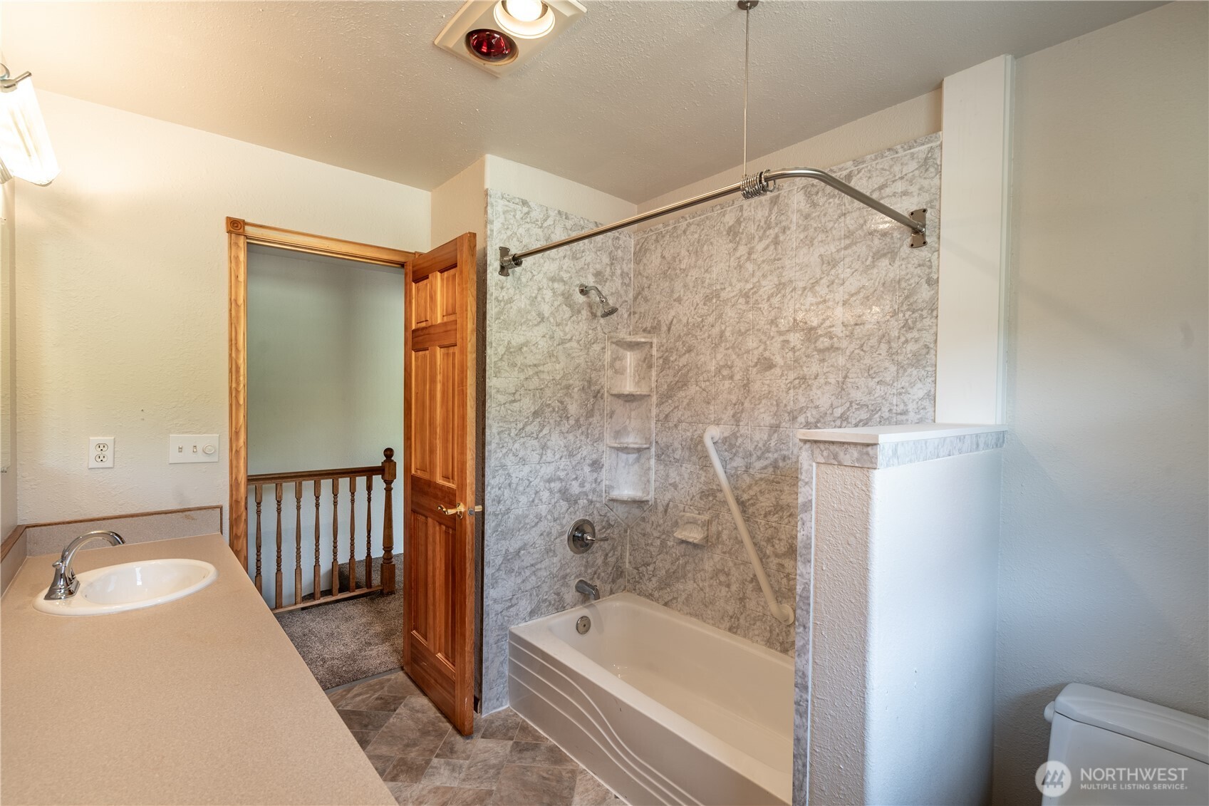 732 Satsop Road Property Photo 12