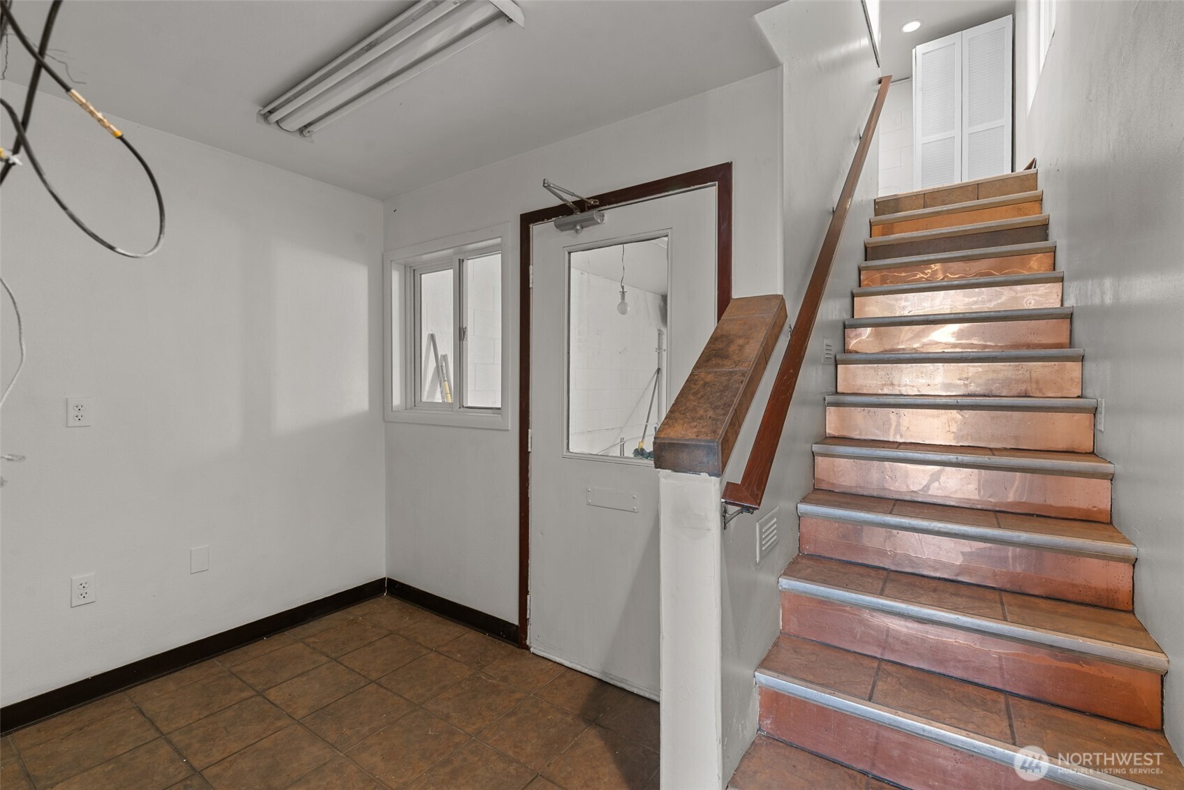 1106 Crescent Street Property Photo 10