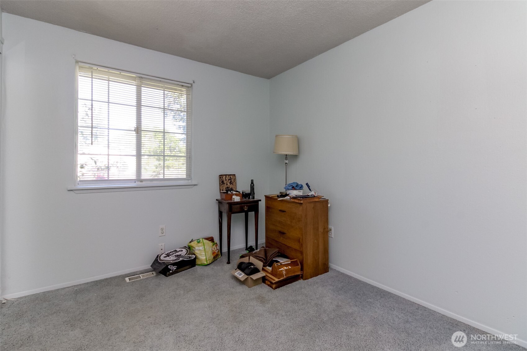15213 12th Avenue Property Photo 9