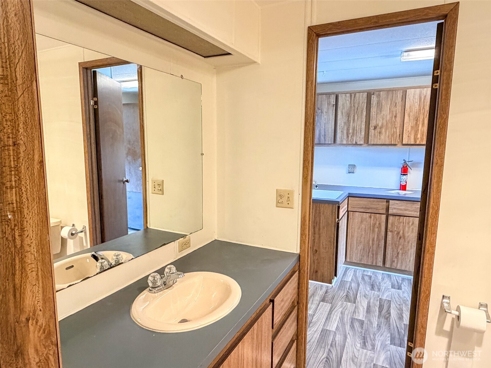 611 Cedar Drive 77 Property Photo 16