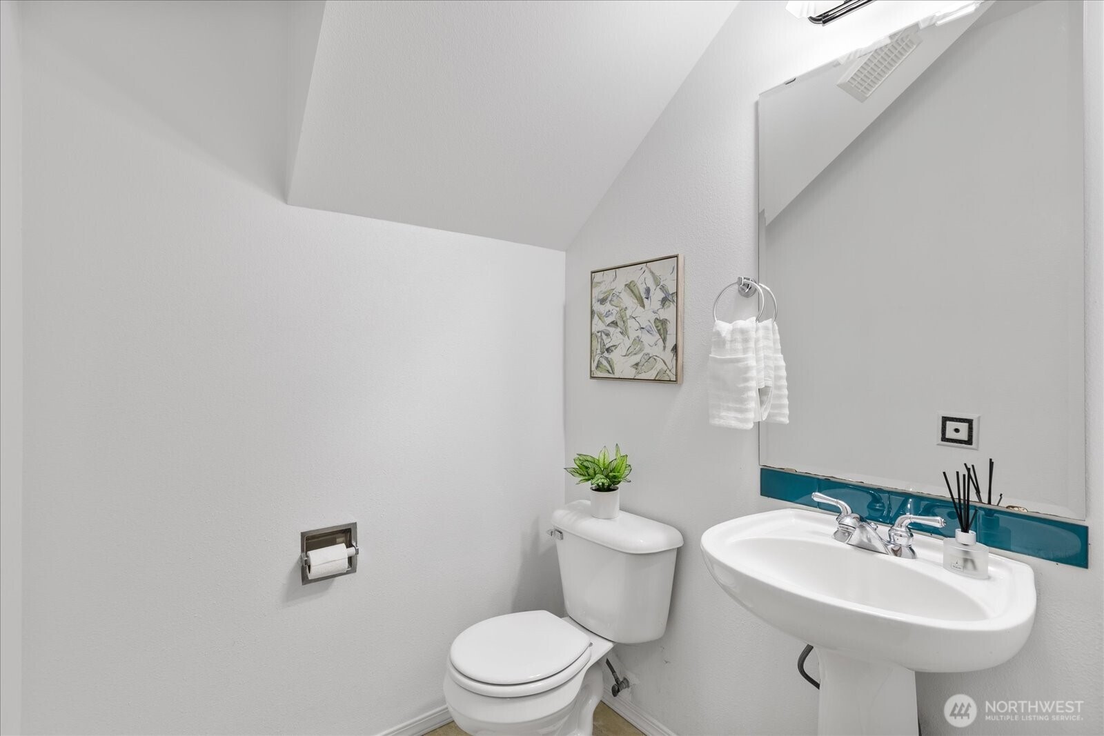 19414 77th Place Property Photo 12