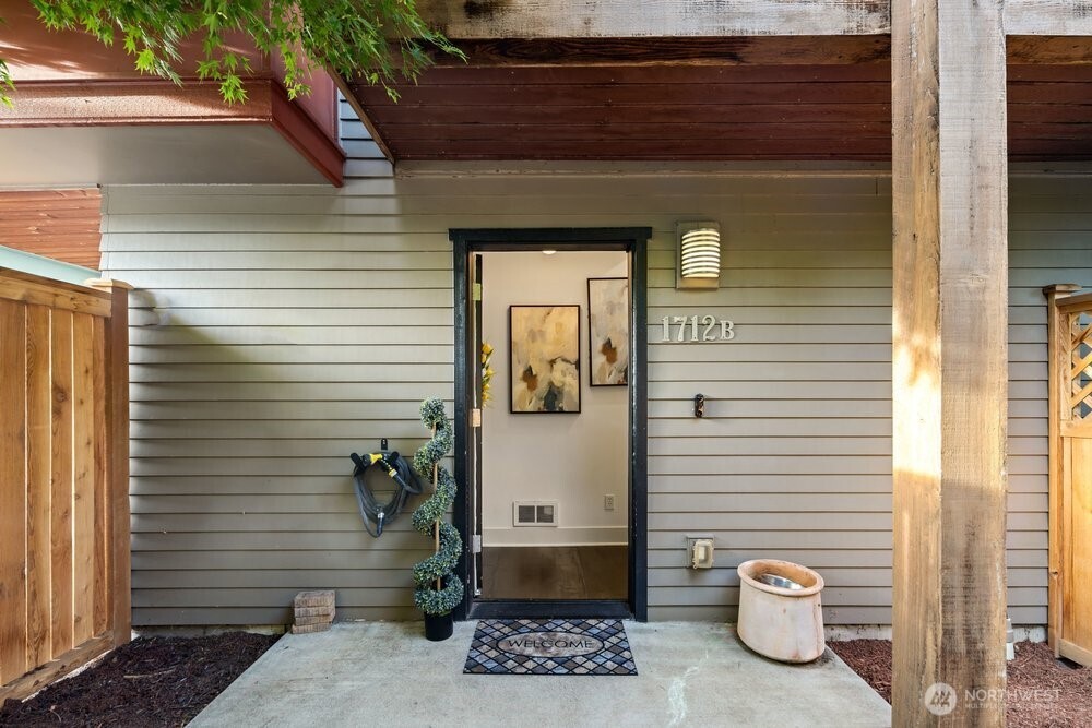 1712 Nw 58th Street B Property Photo 7
