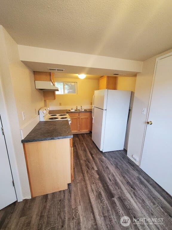 3823 Delridge Way Property Photo 12