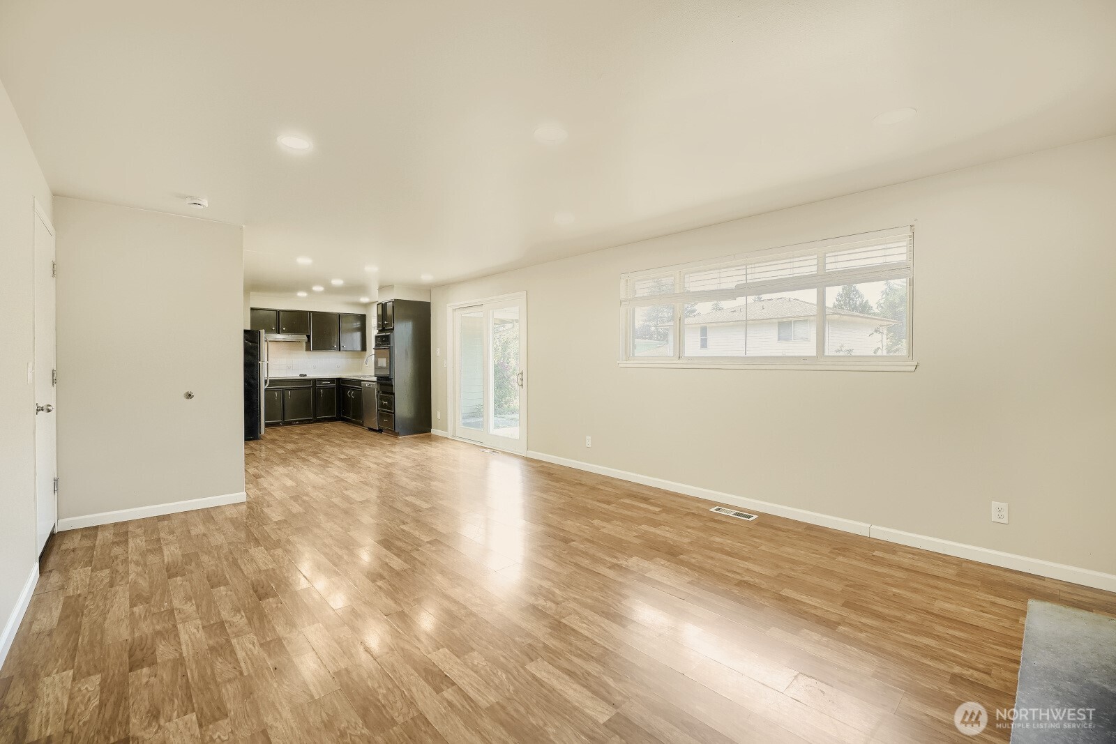 23227 110th Place Property Photo 6