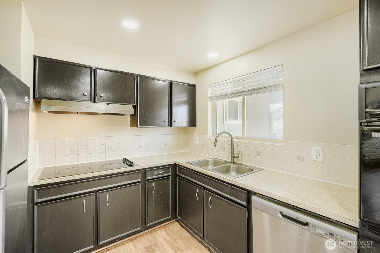 23227 110th Place Property Photo 8