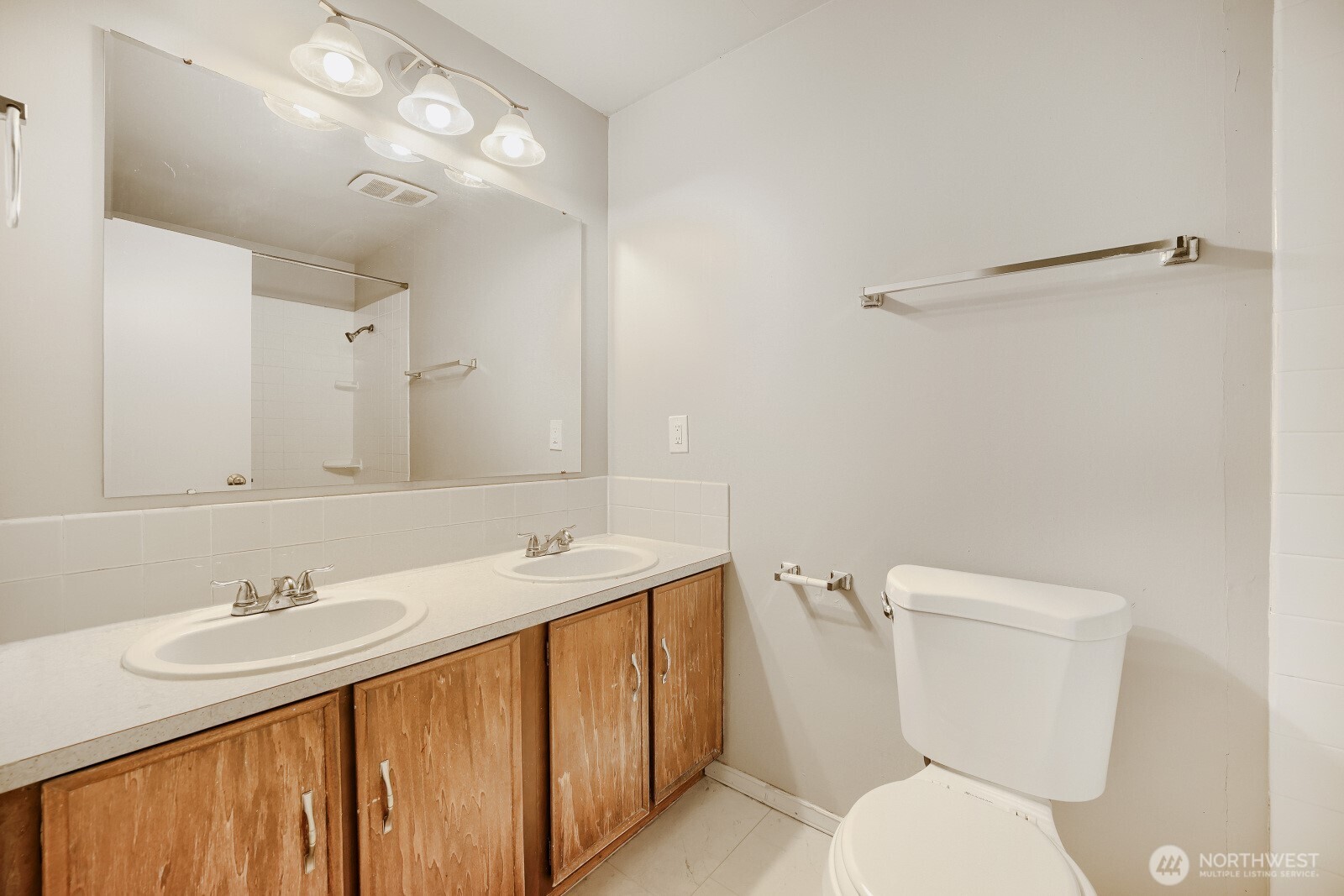 23227 110th Place Property Photo 17