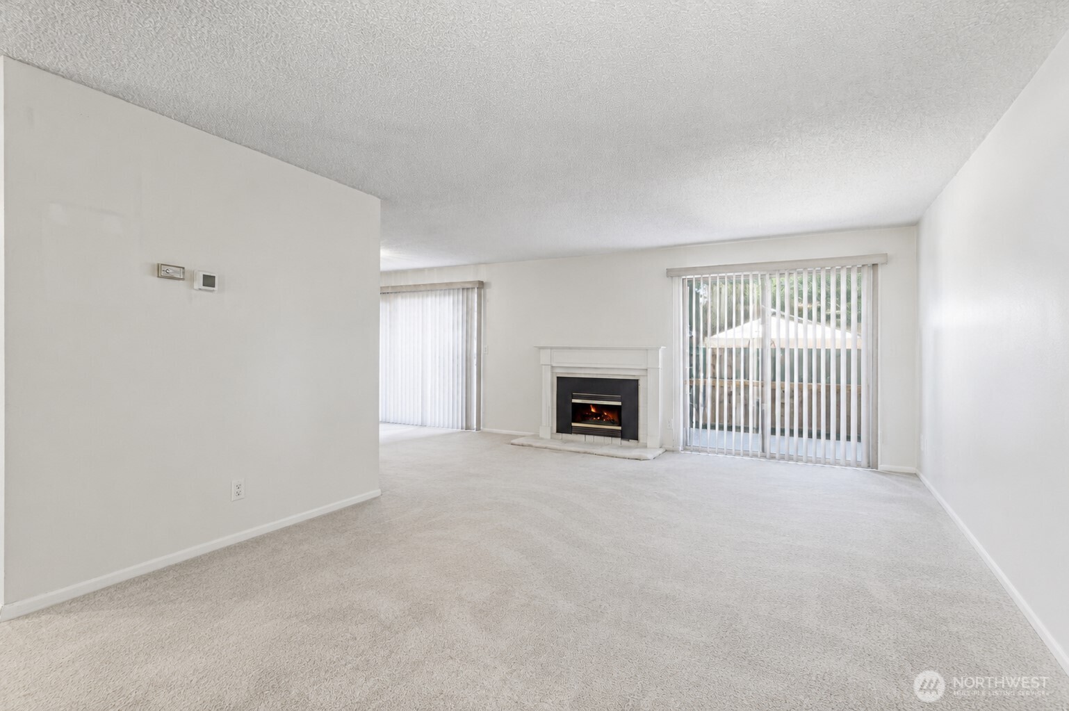 2901 27th Place Property Photo 4