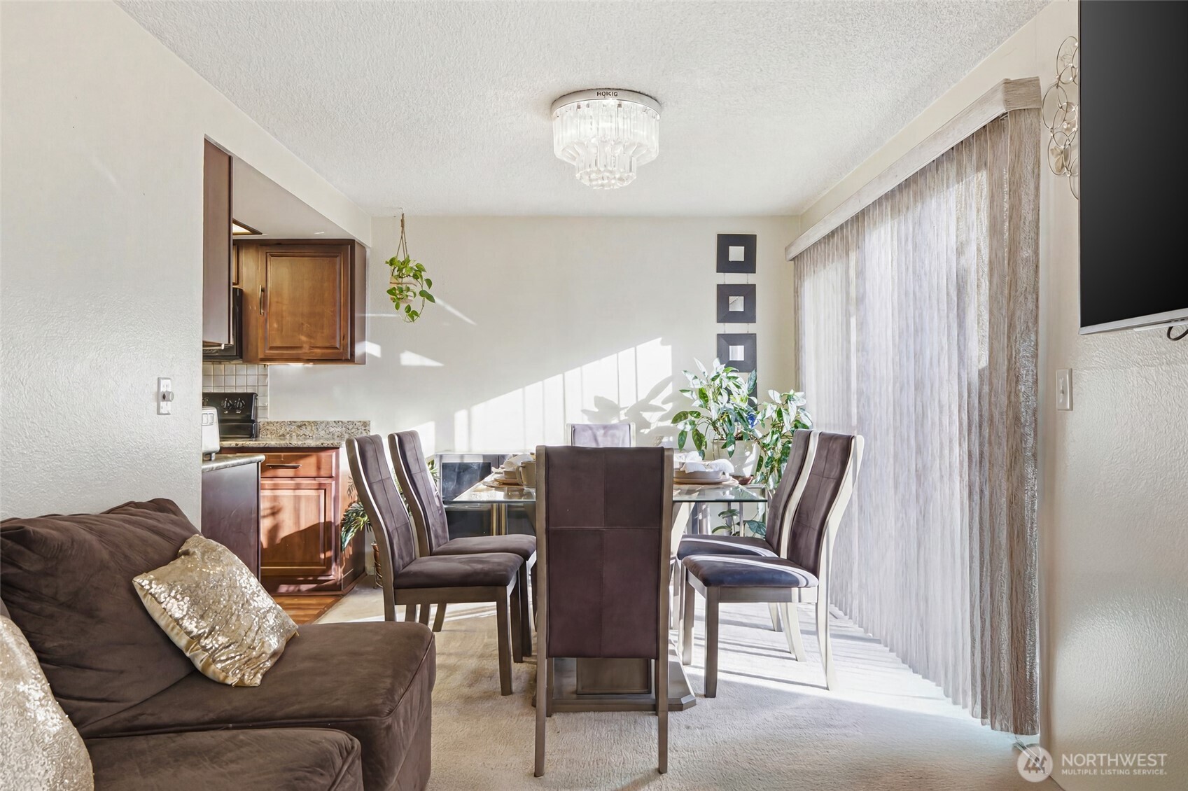 2901 27th Place Property Photo 11