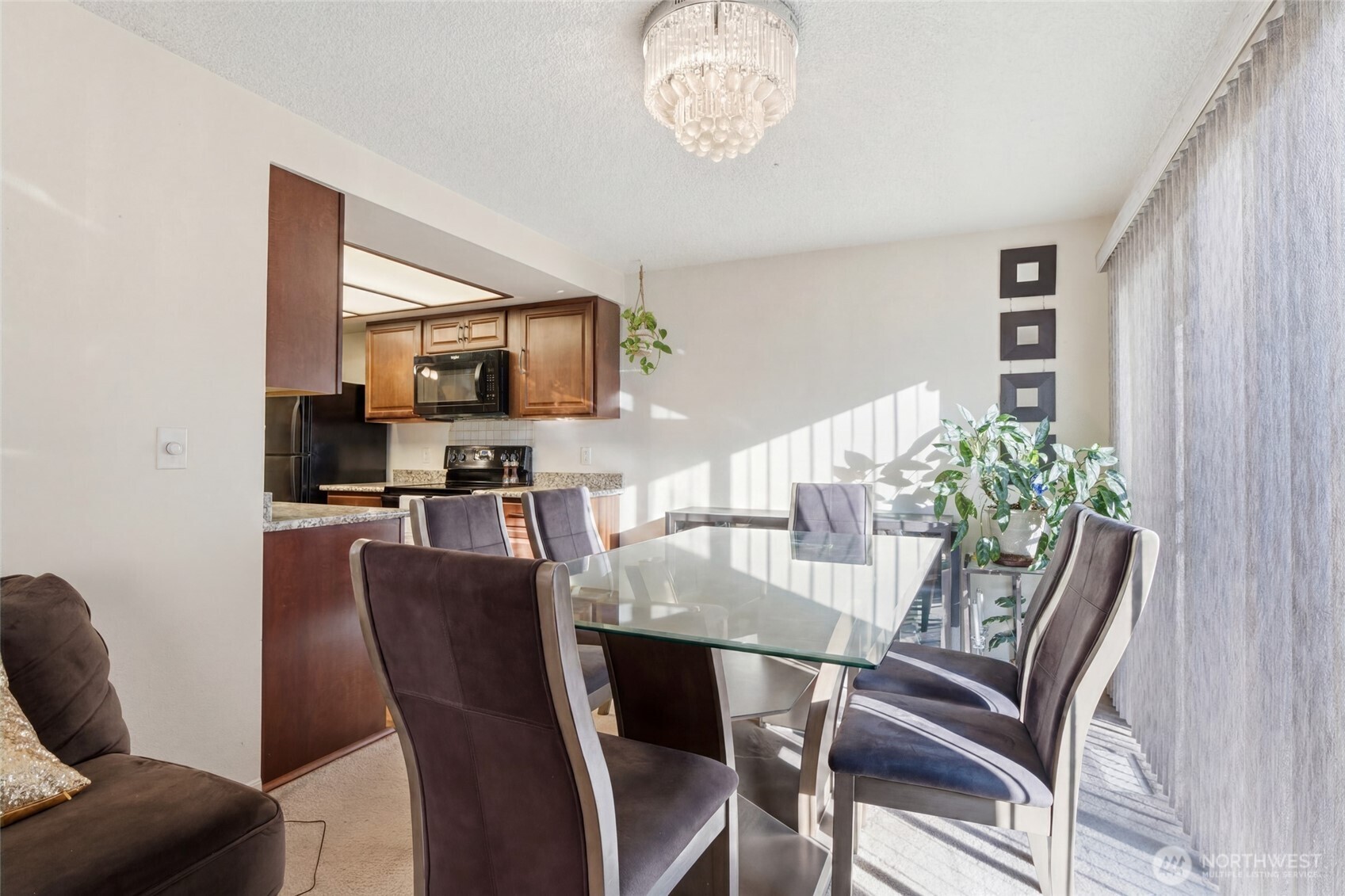 2901 27th Place Property Photo 12